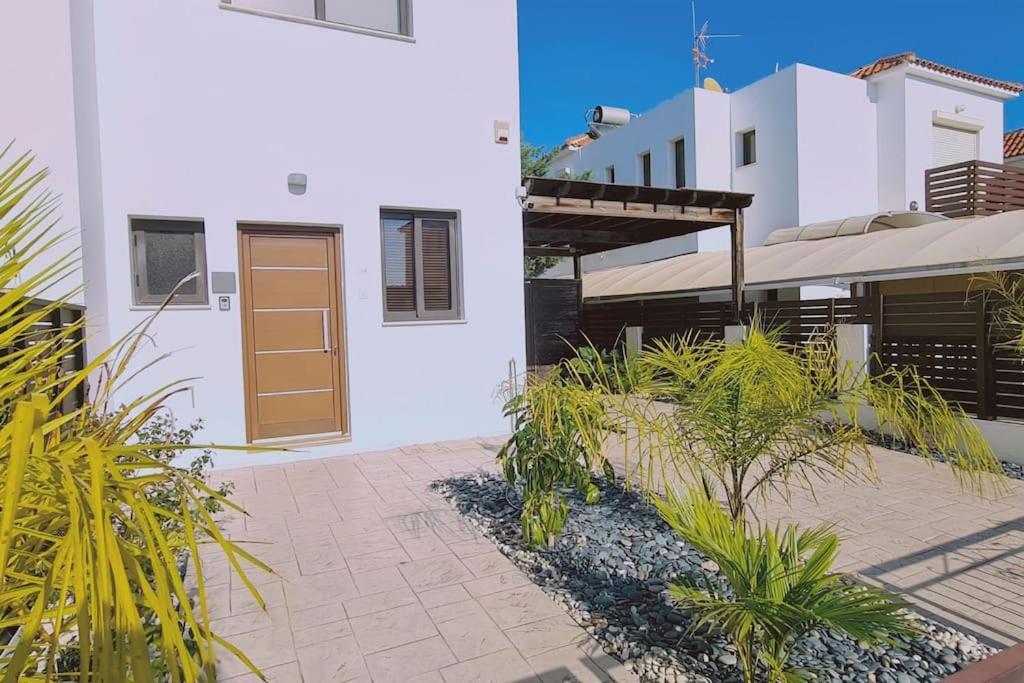 Hotel Casa Palmera - Image 1