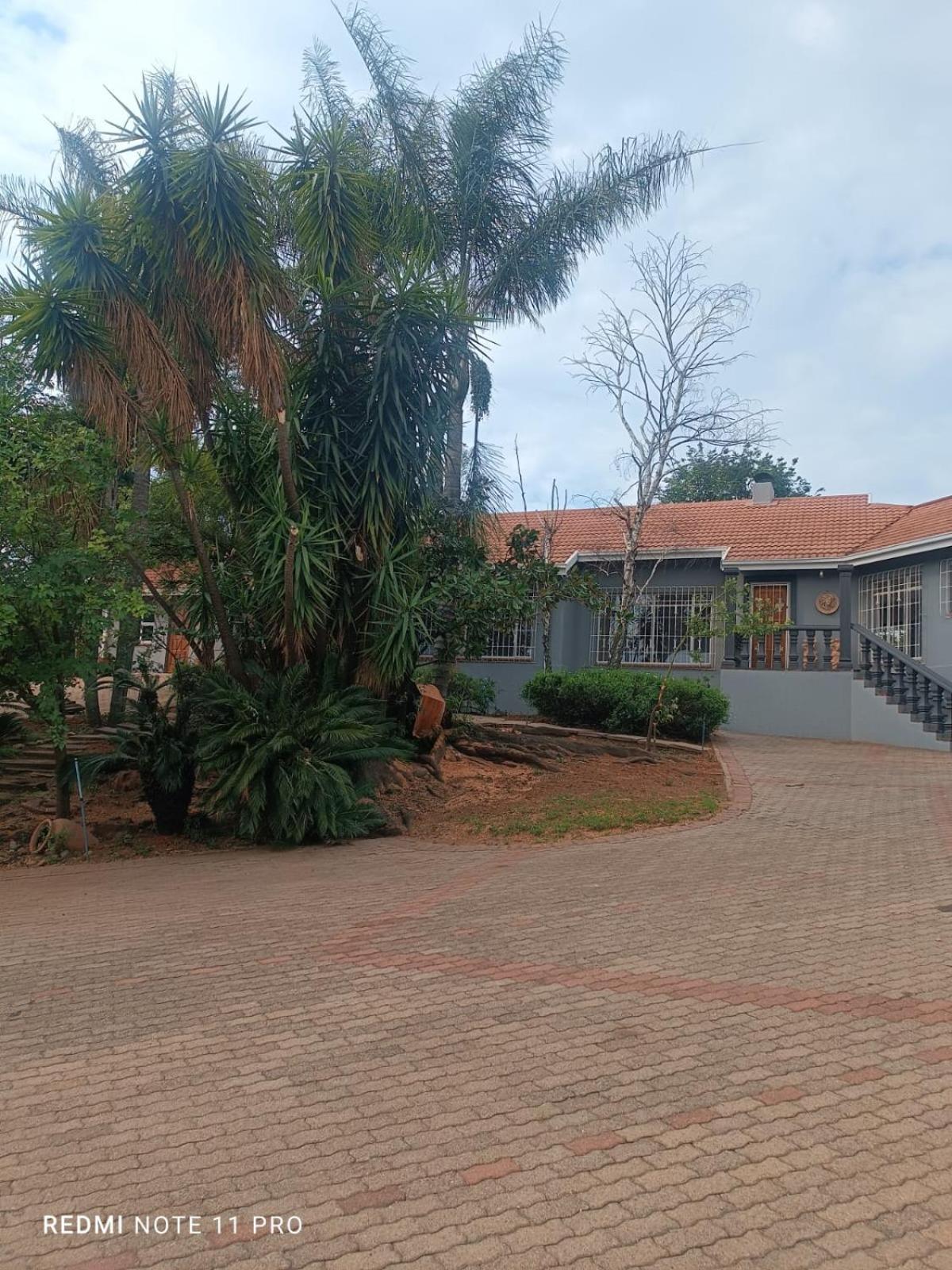 Grand Manor Self Catering Muldersdrift