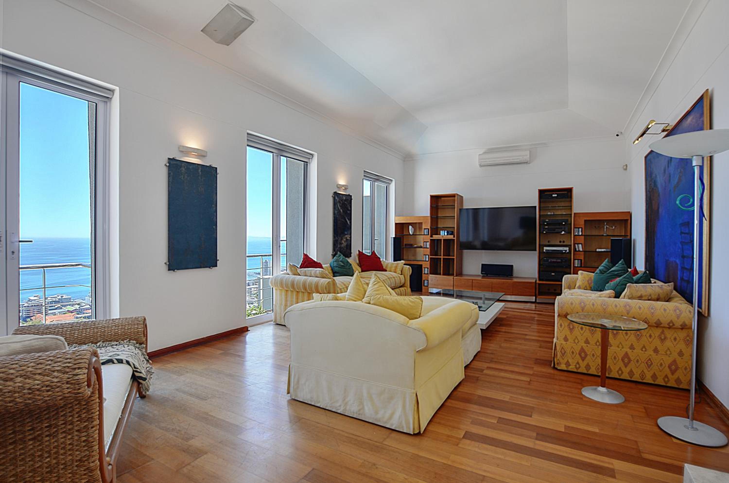 Fresnaye's Premier Oceanview Gem view 2
