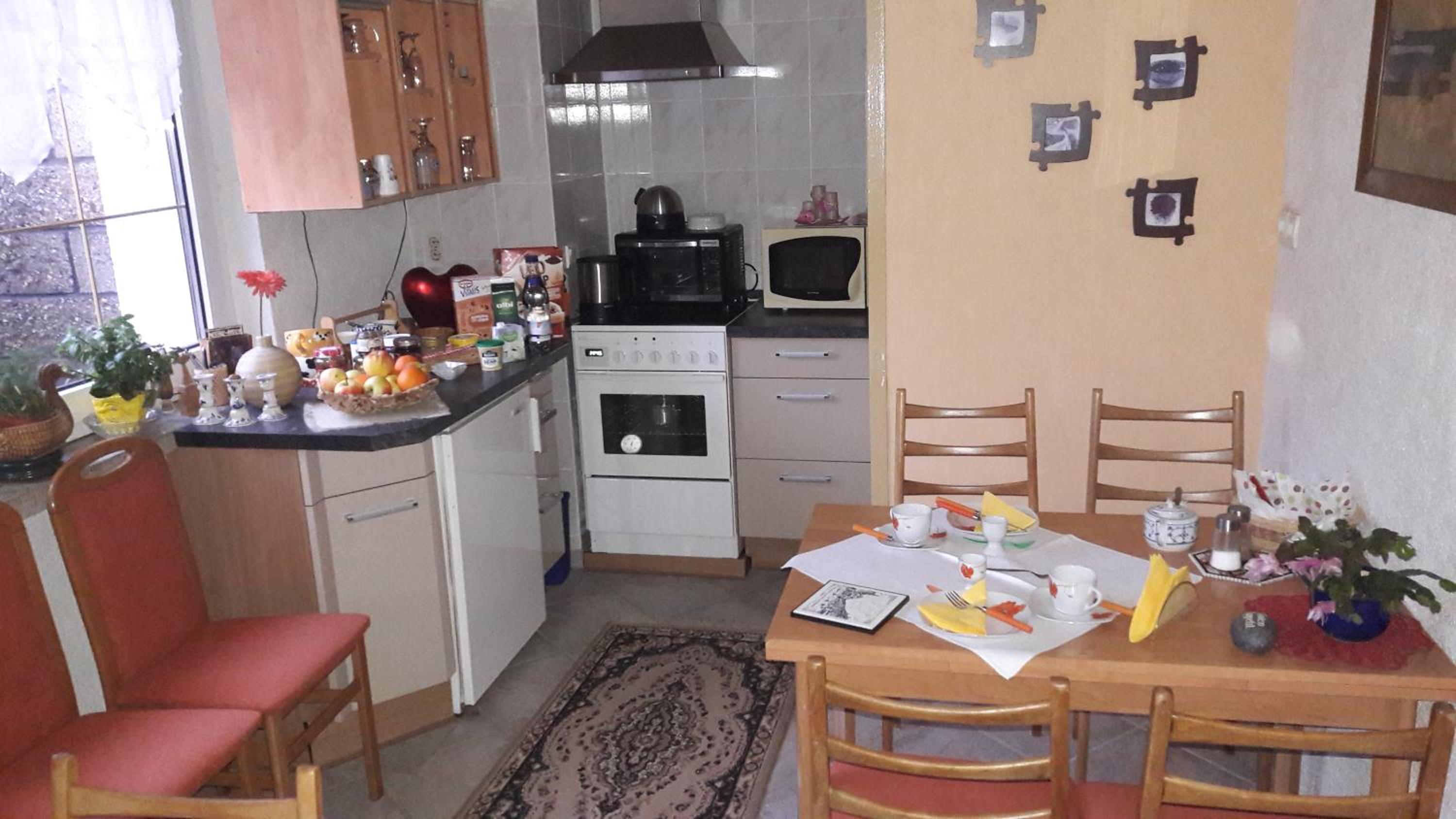 Zum Bauernhof mit Pension