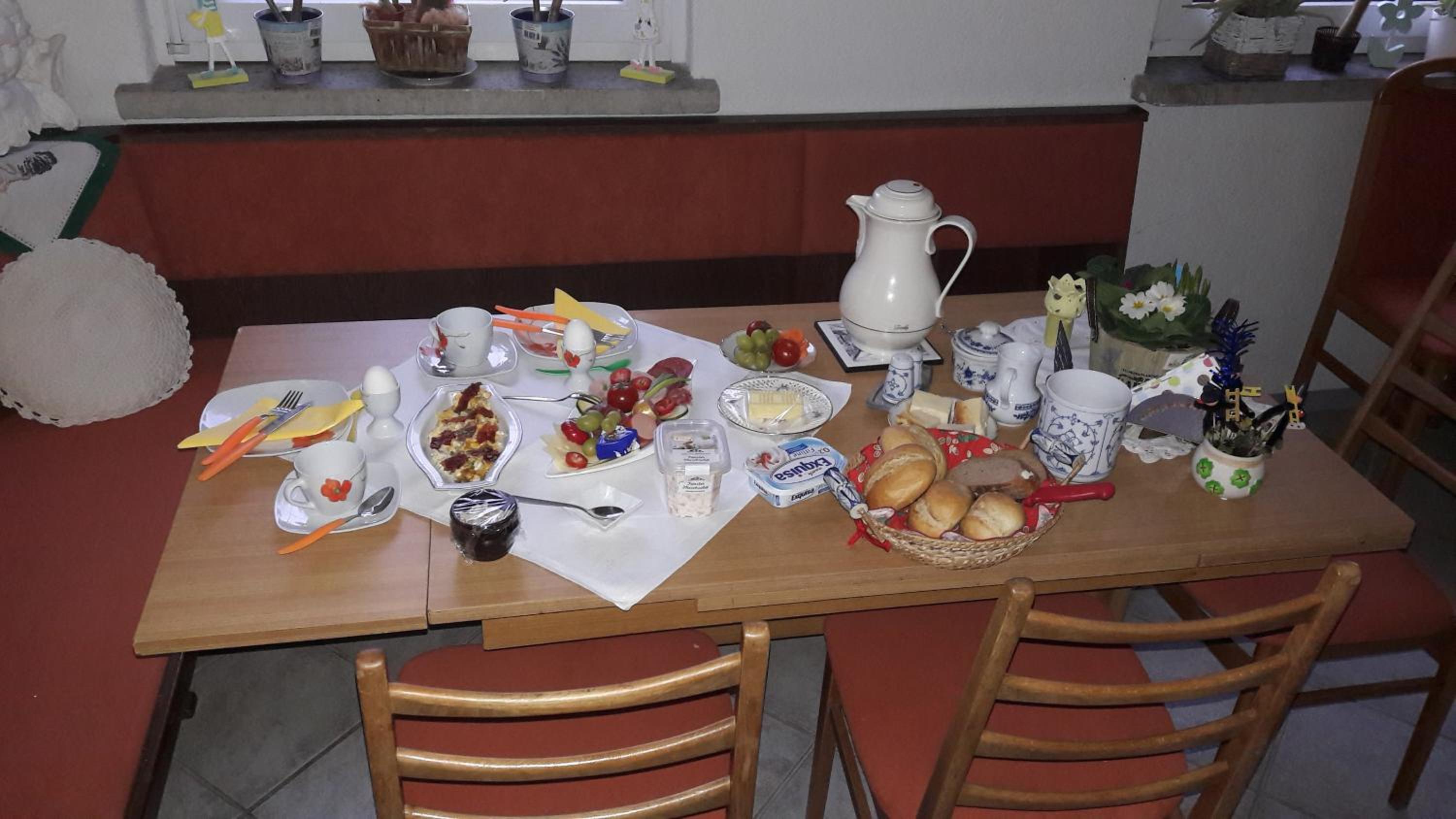 Zum Bauernhof mit Pension