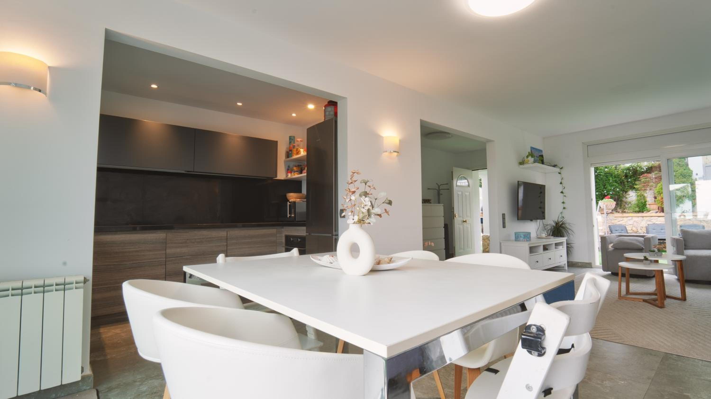 SeaHomes Vacations - Villa Serenity Cala Canyelles
