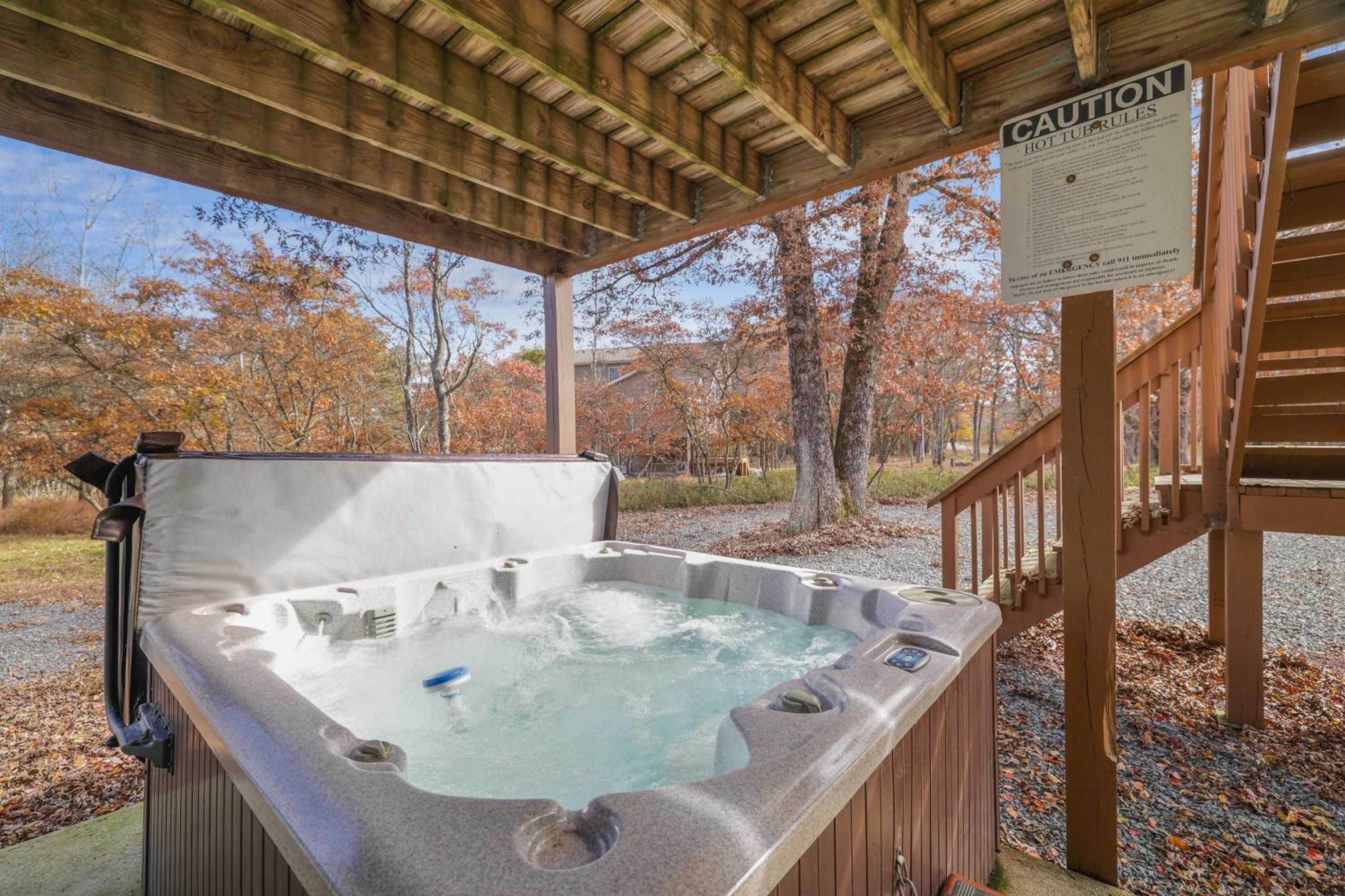 Sycamore Cove by AvantStay Hot Tub Game Rooms
