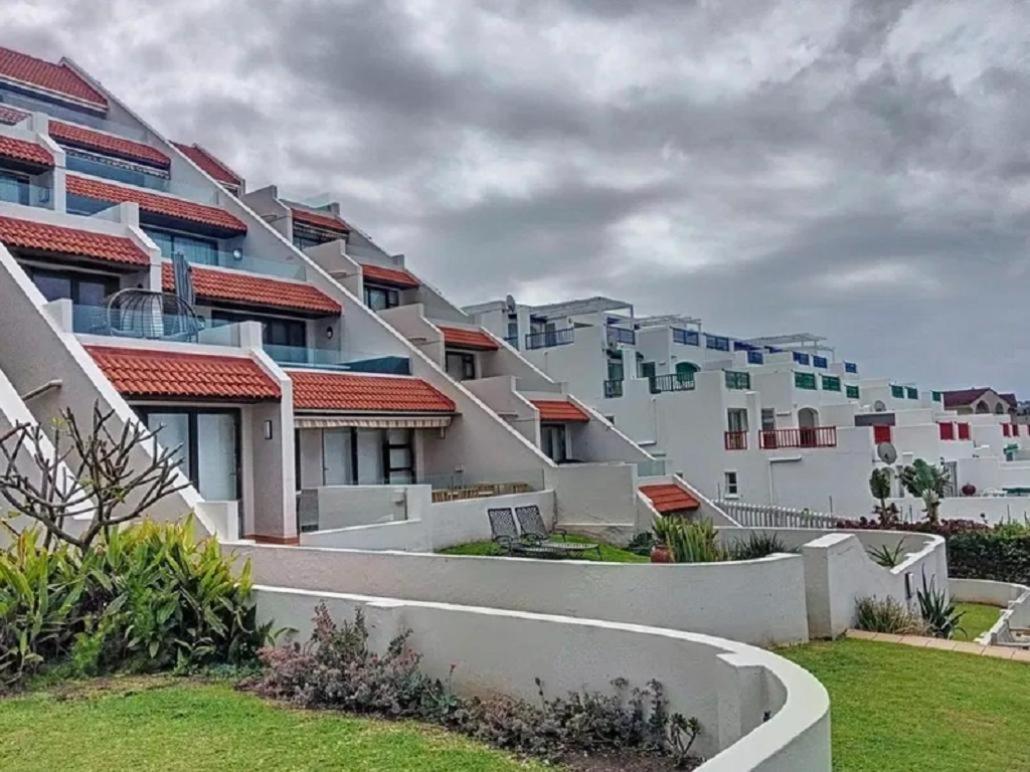 Beachfront Apartments Shakas Rock - Chakas Terrace, Direct Access, Ocean Views