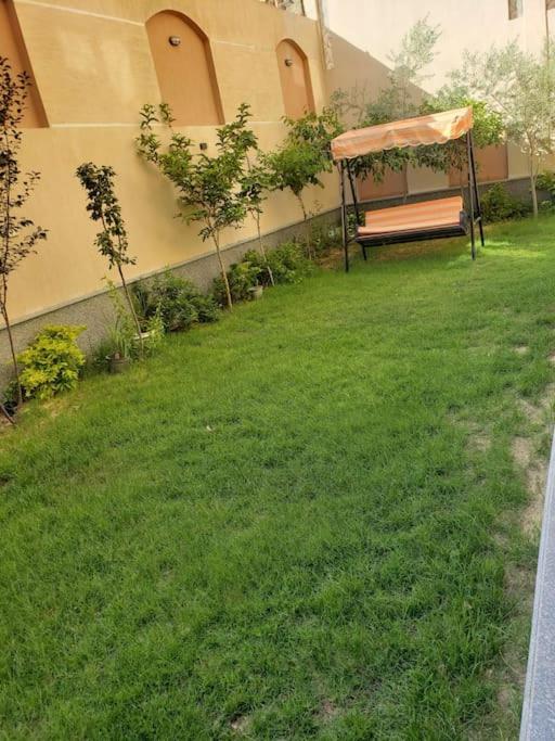 Spacious apartment with beautiful garden near AUC & point 90 mall in fifth settlement