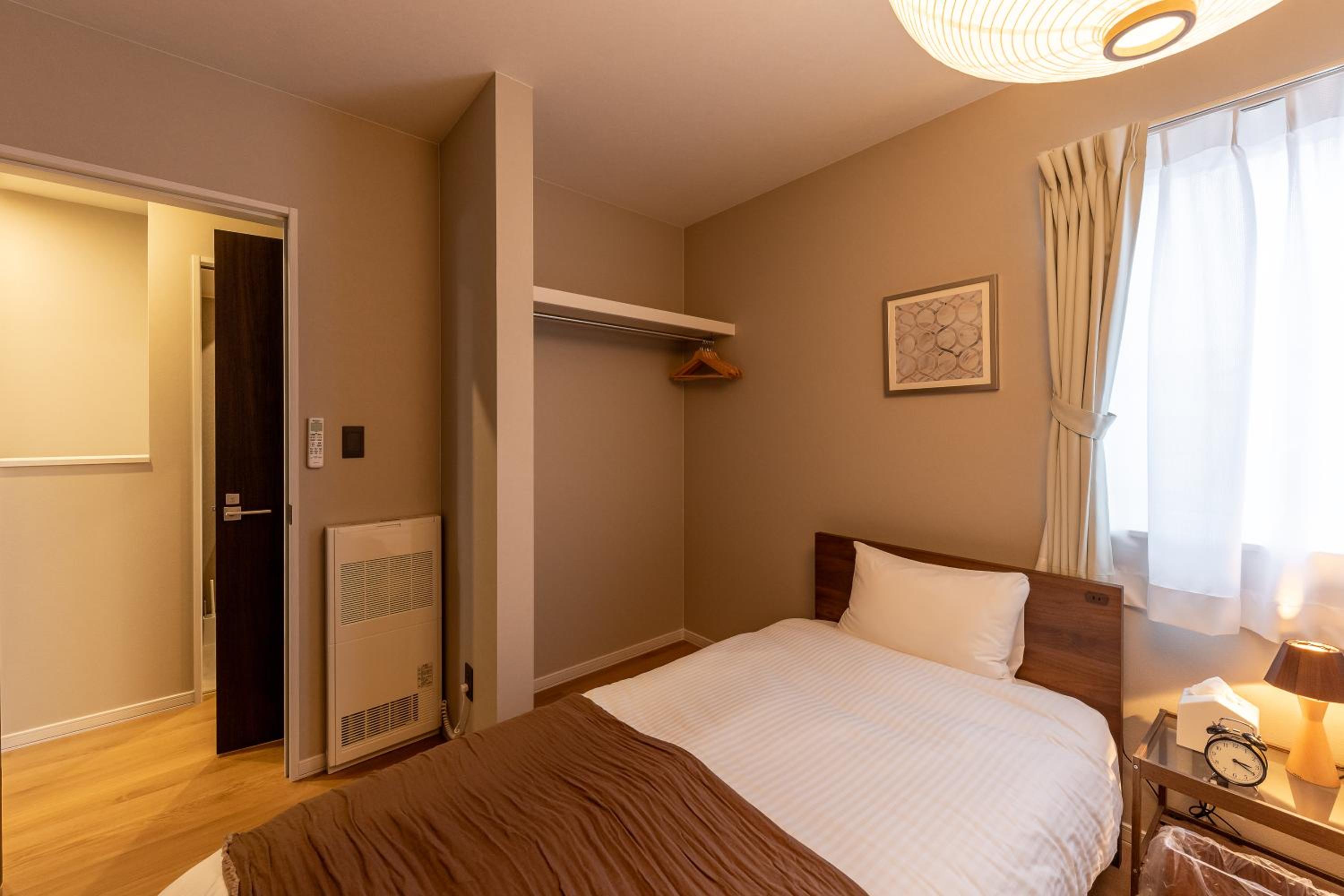 Photo 63