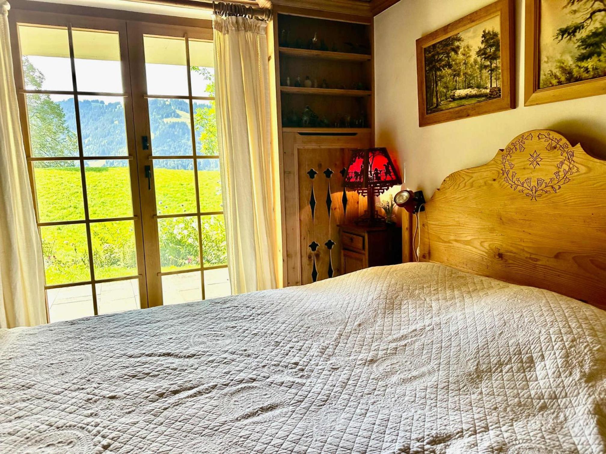 Gstaad Gem: Best Alps View Serene Pond