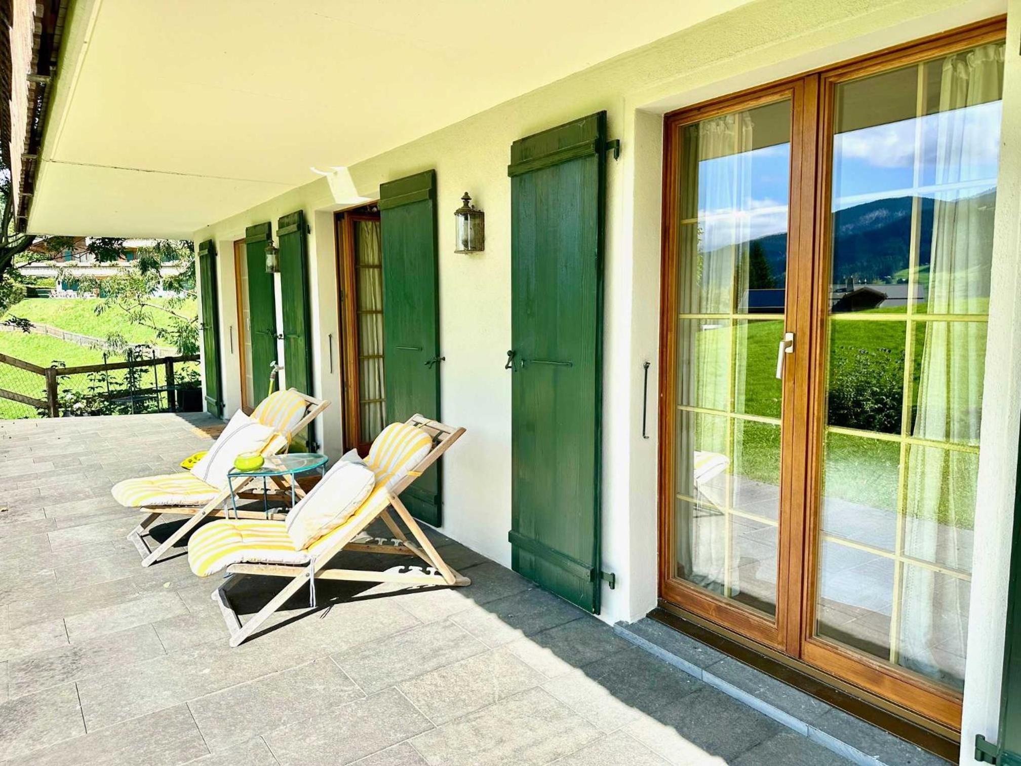Gstaad Gem: Best Alps View Serene Pond