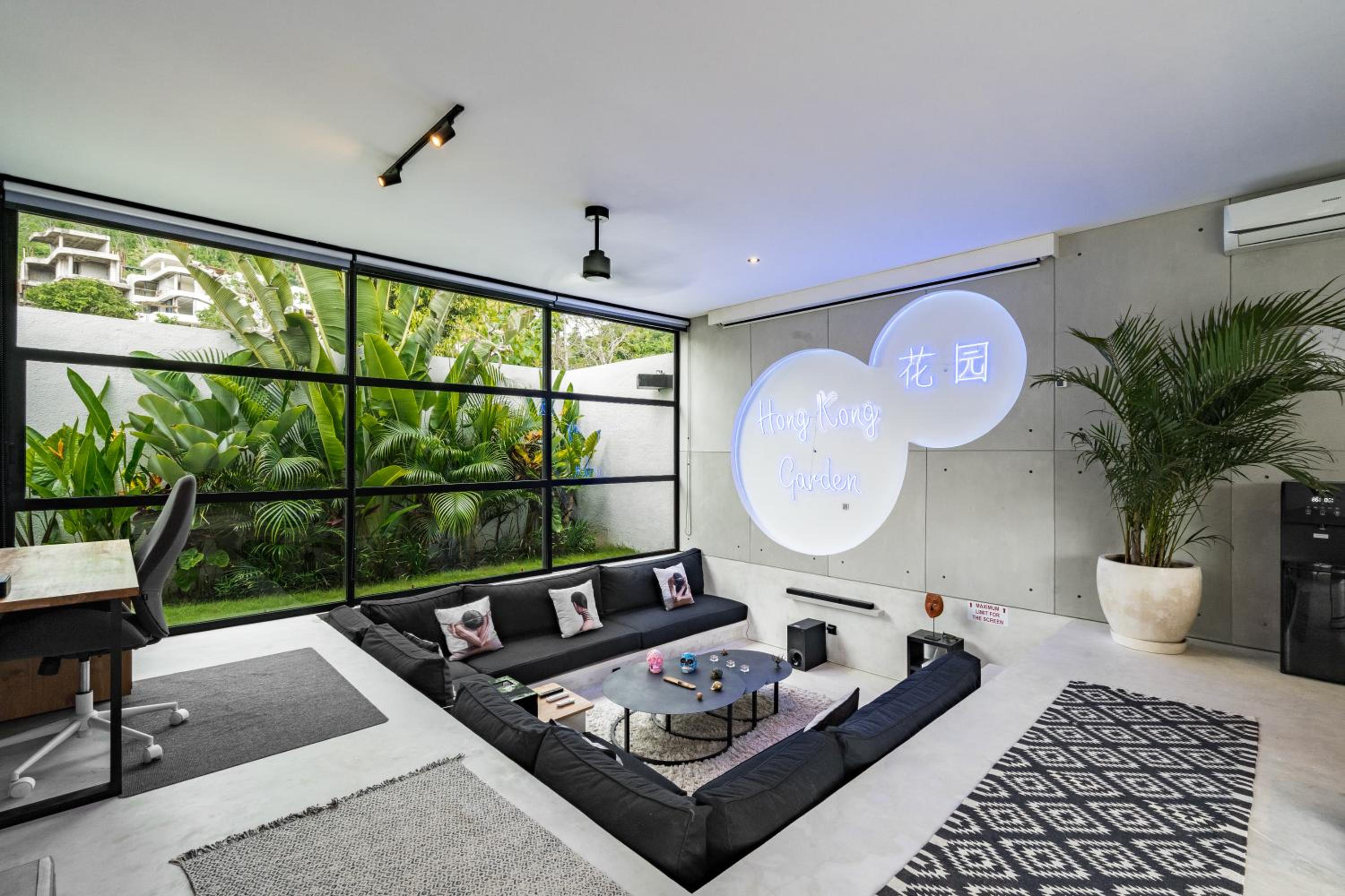 lounge