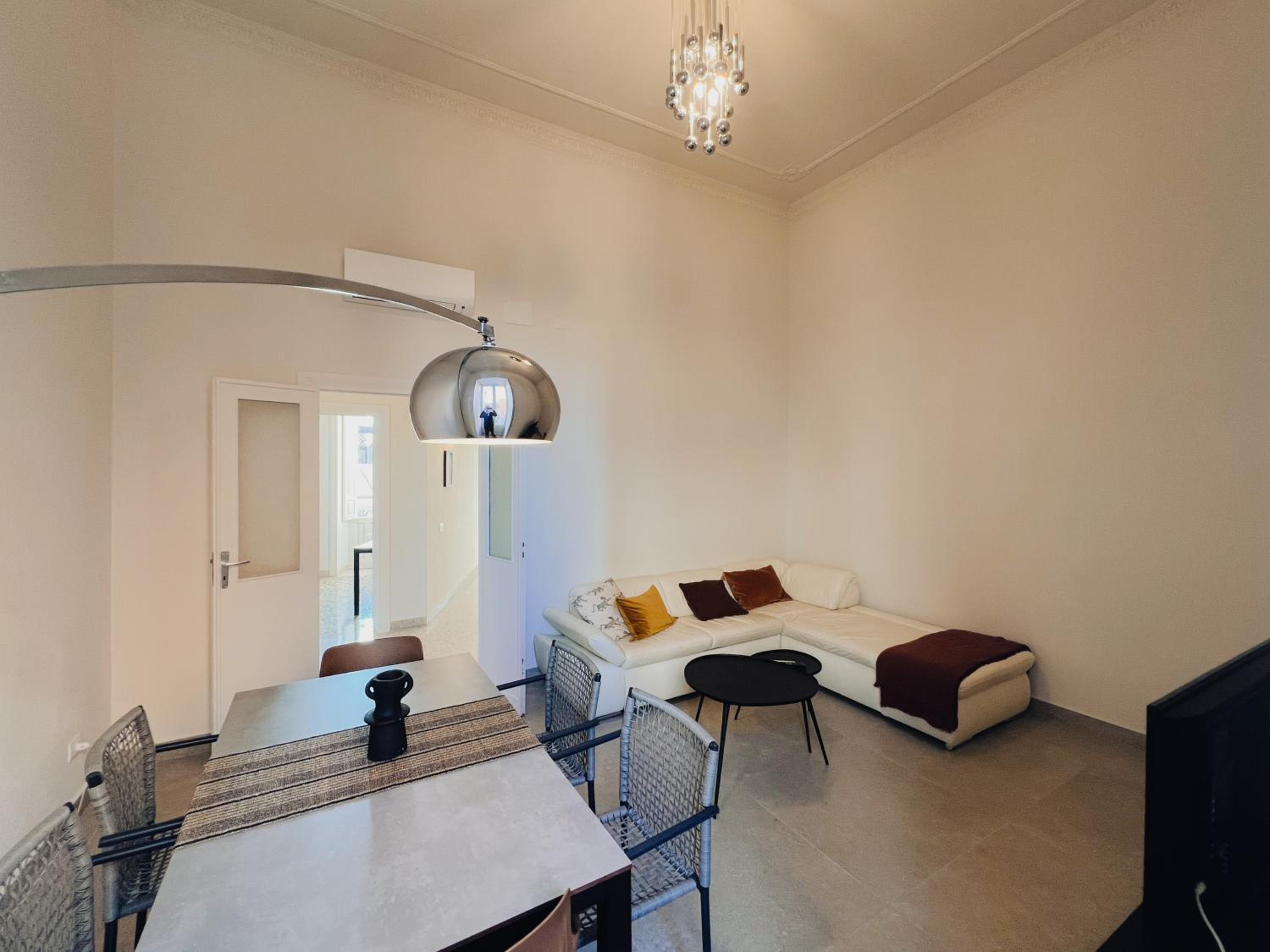 Iconic Ortigia Residence - CarAccess PrimeLocation DiningGuide photo 4