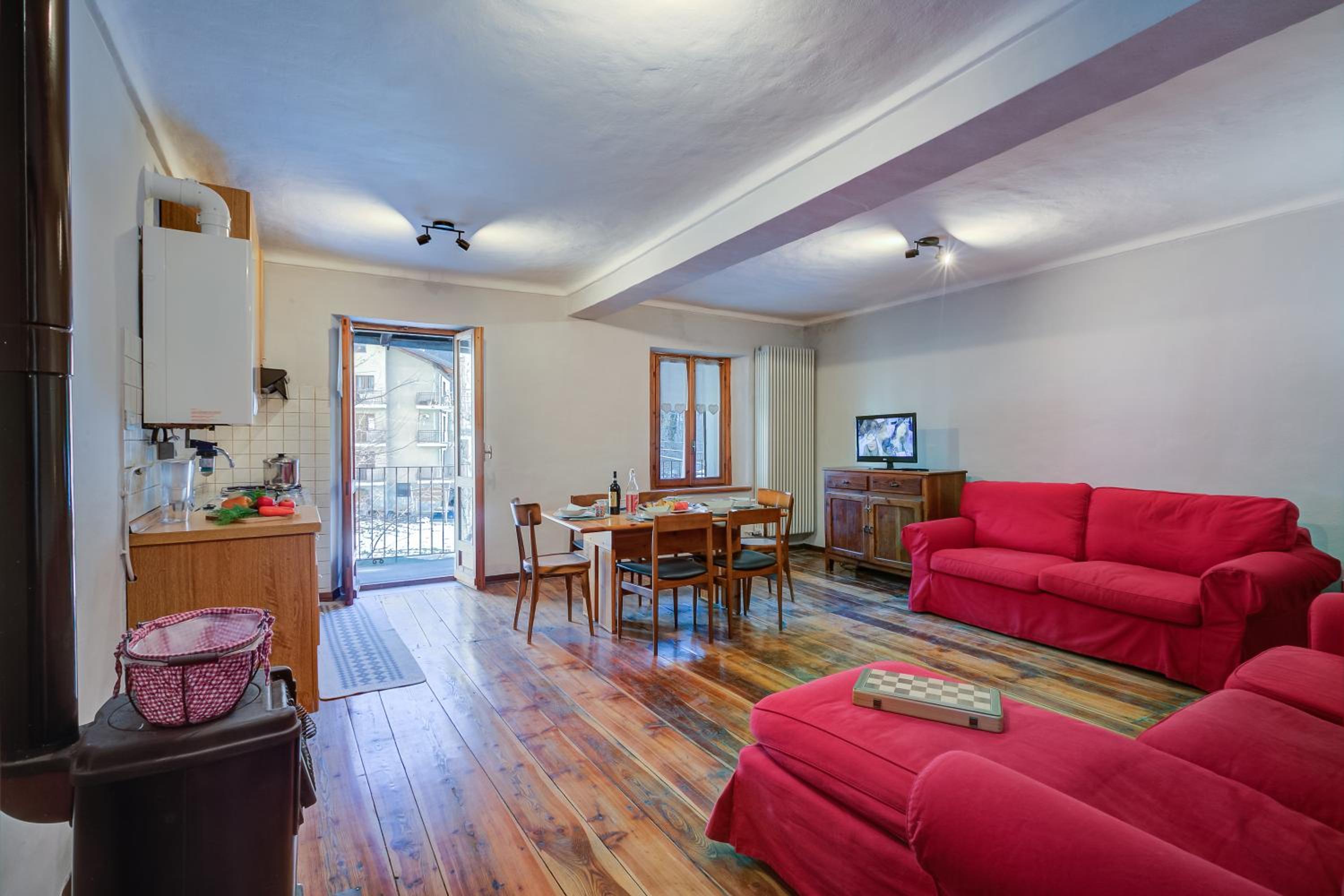 Lidia’s lodge apartment - Happy Rentals photo 3