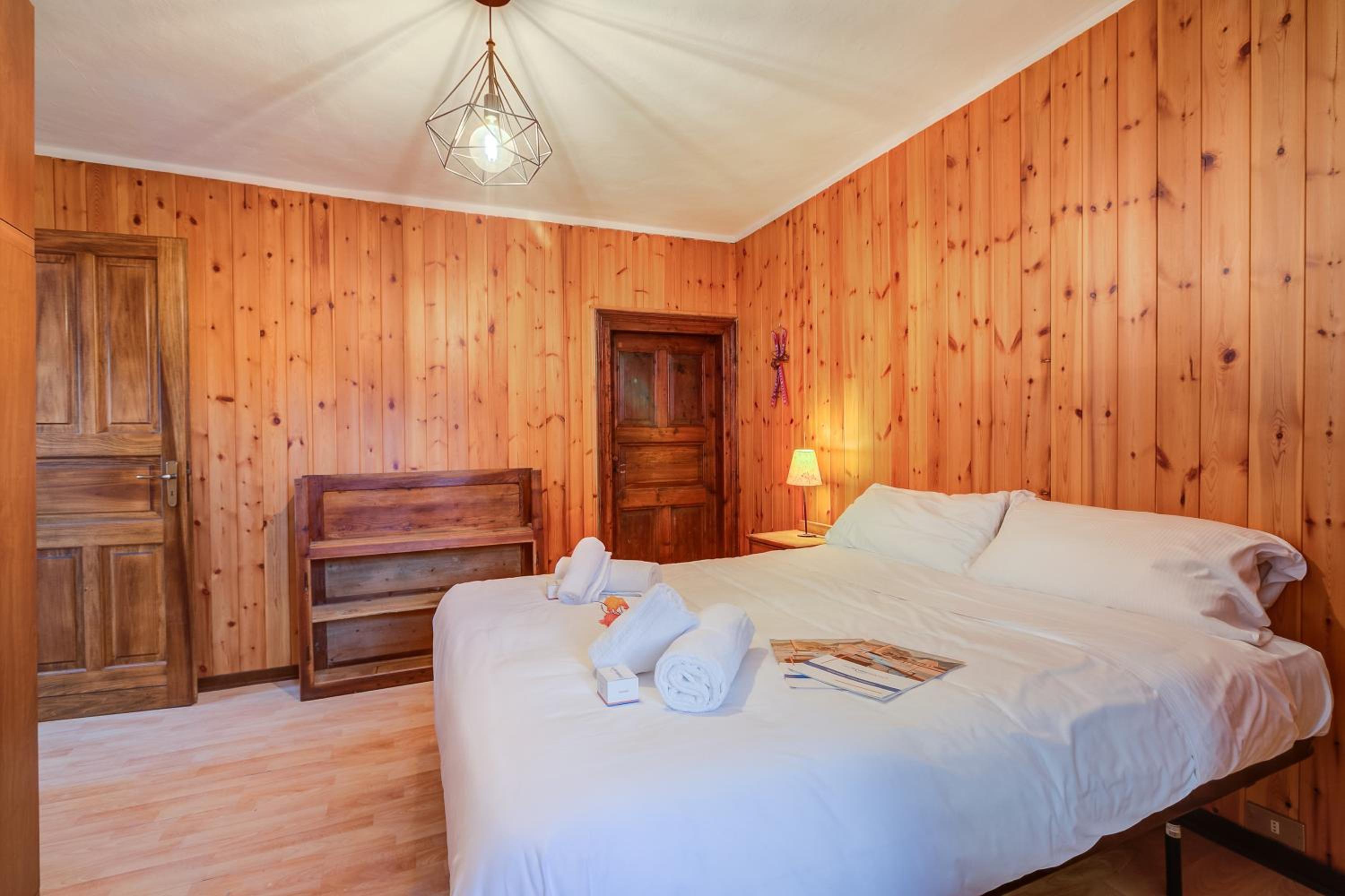 Lidia’s lodge apartment - Happy Rentals photo 5