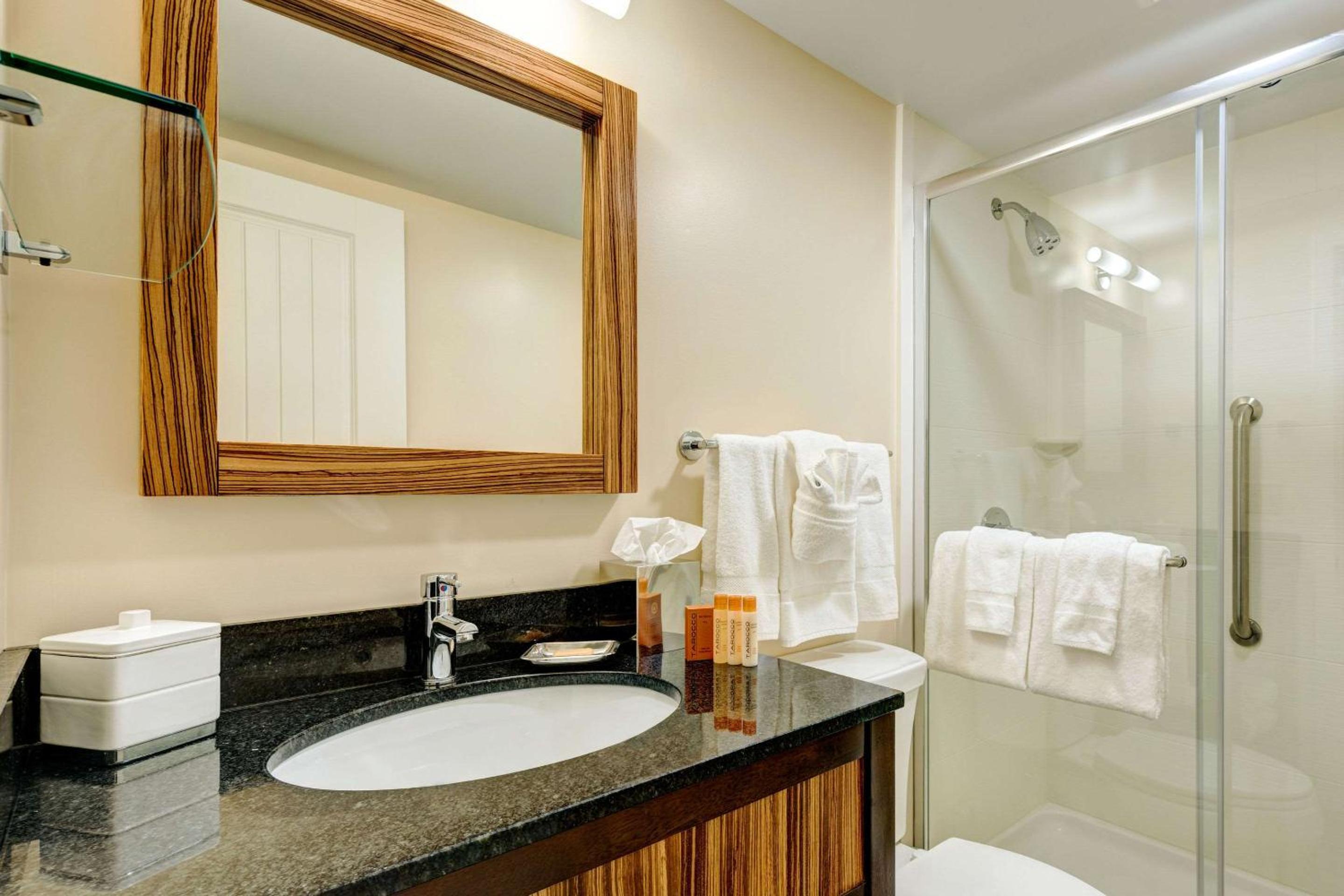 Dover Vacations - Garrison Hotel Suites Dover-Portsmouth, Ascend Hotel Collection - Property Image 16