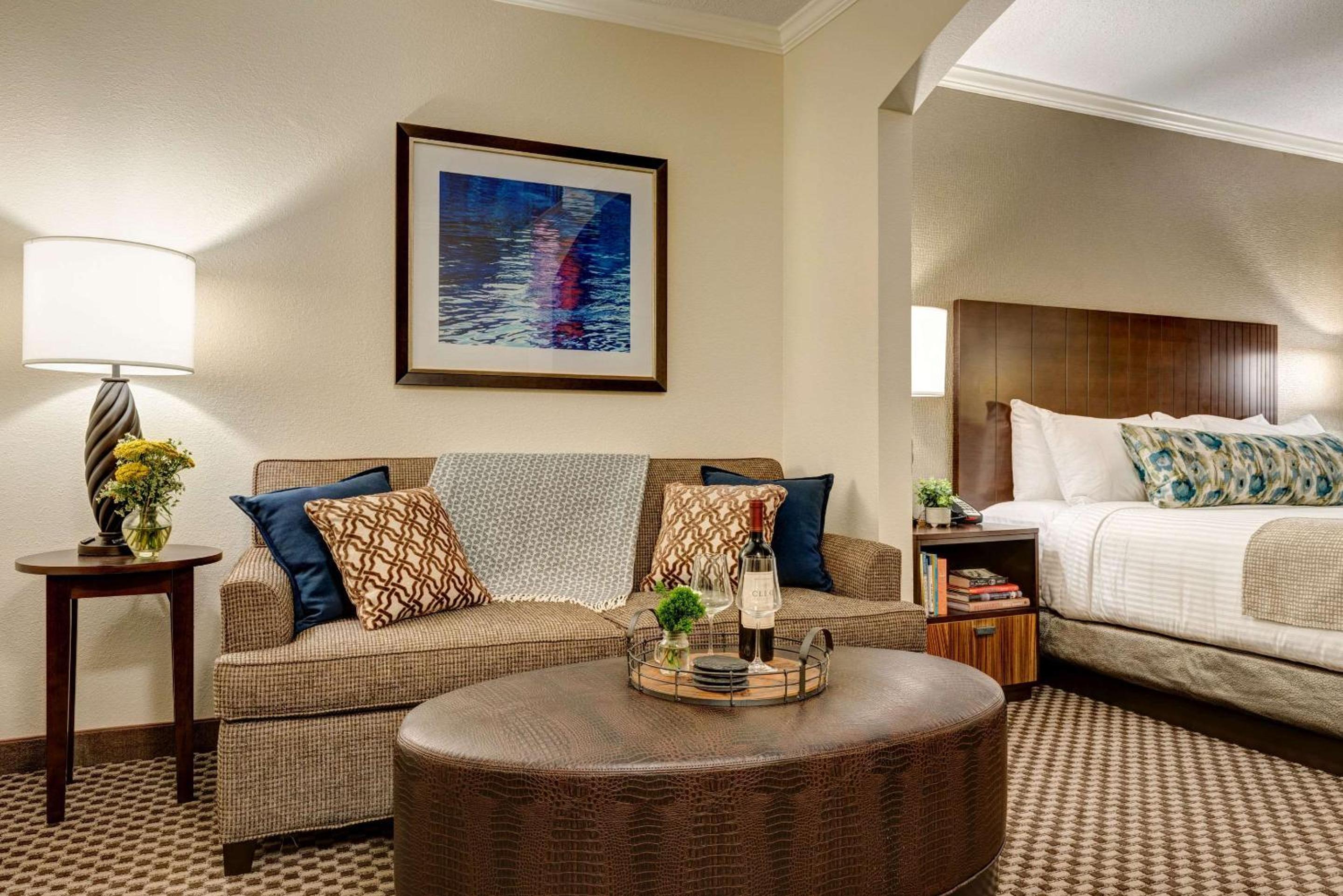 Dover Vacations - Garrison Hotel Suites Dover-Portsmouth, Ascend Hotel Collection - Property Image 63