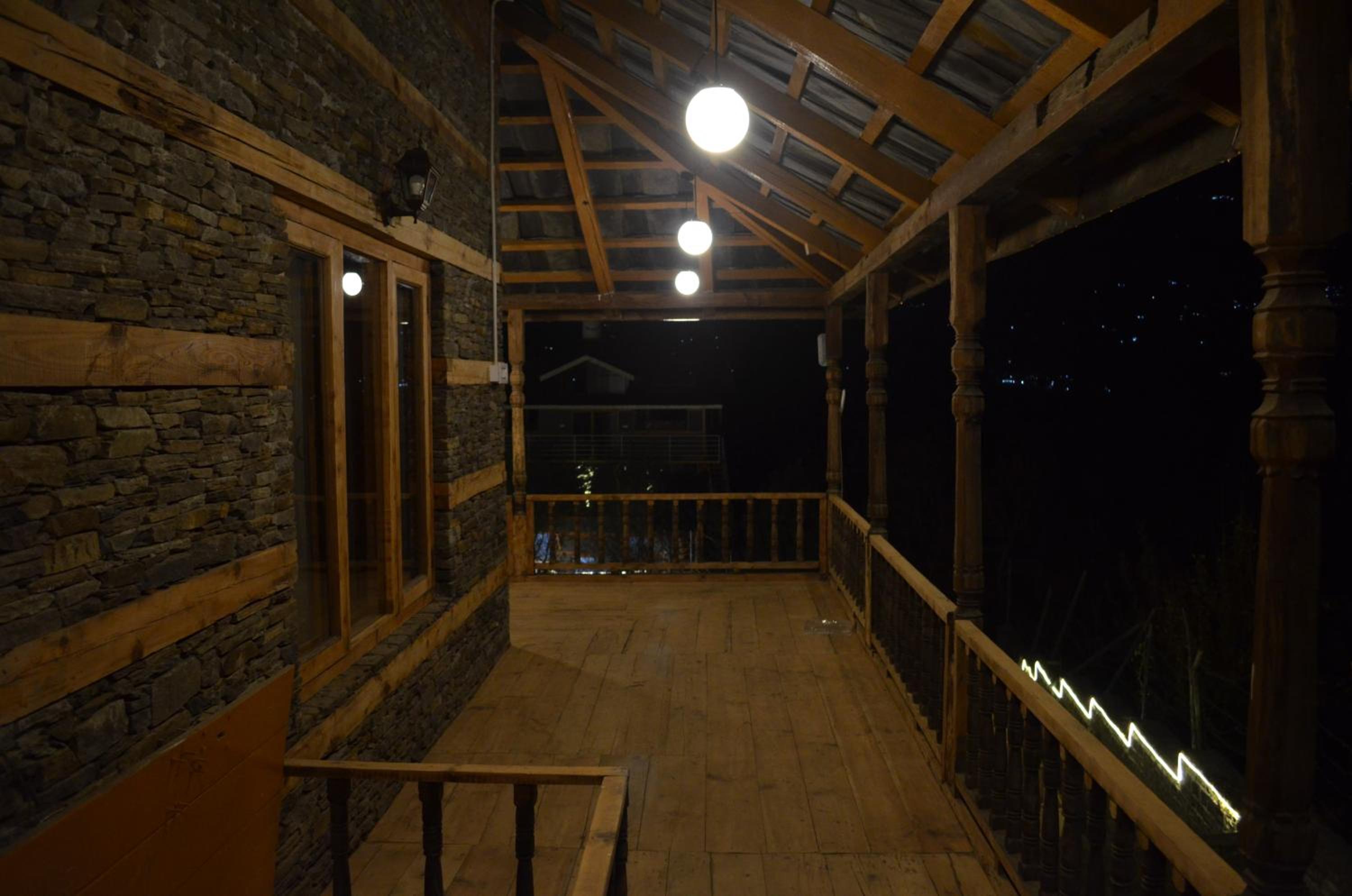 Moonbeam Retreat