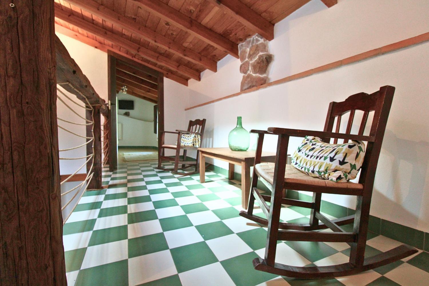 La Casita del Bosque de las Letras by SIERRA VIVA view 3