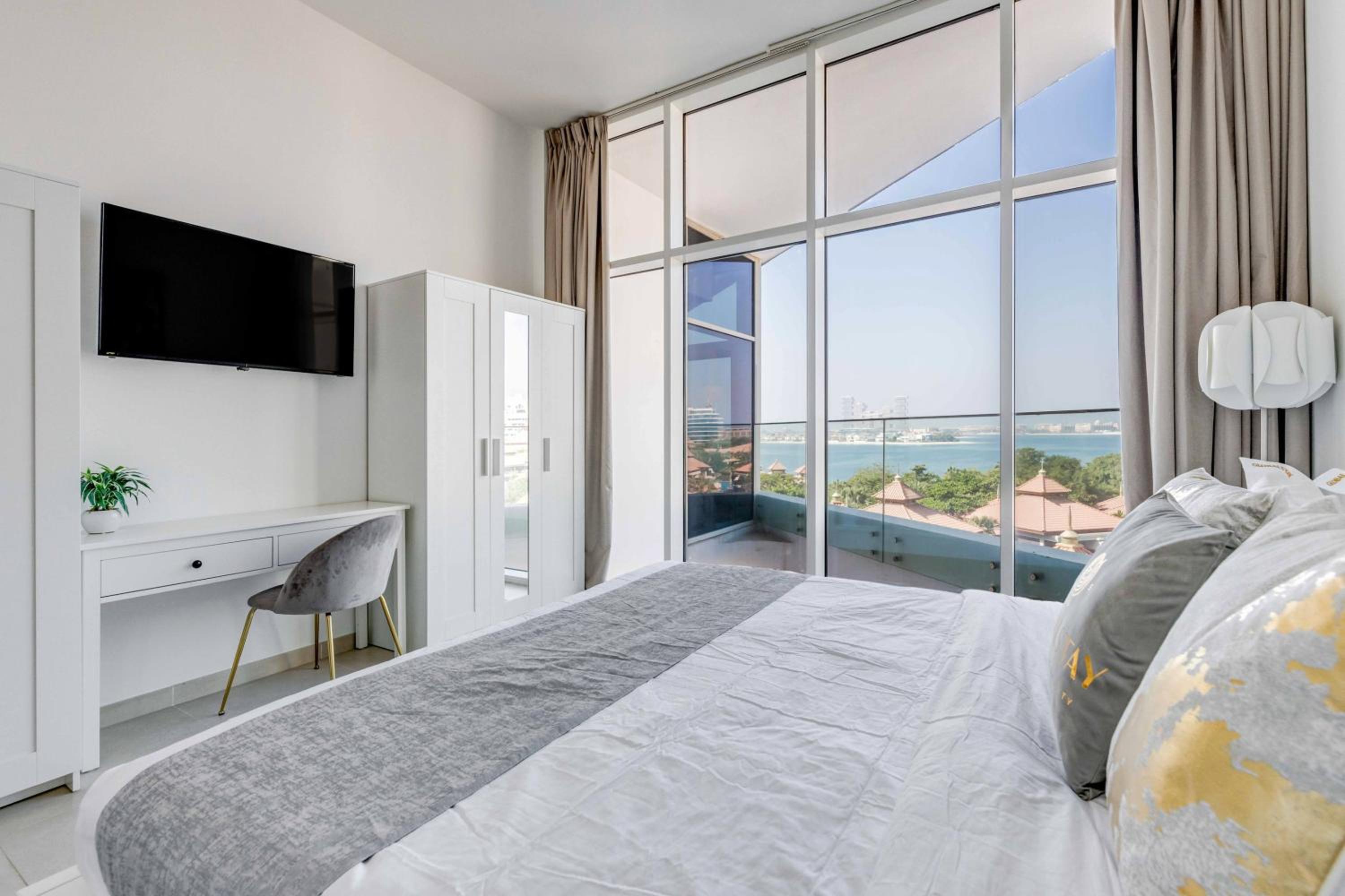 GlobalStay Azizi Mina Beachfront Apartments Palm Jumeirah