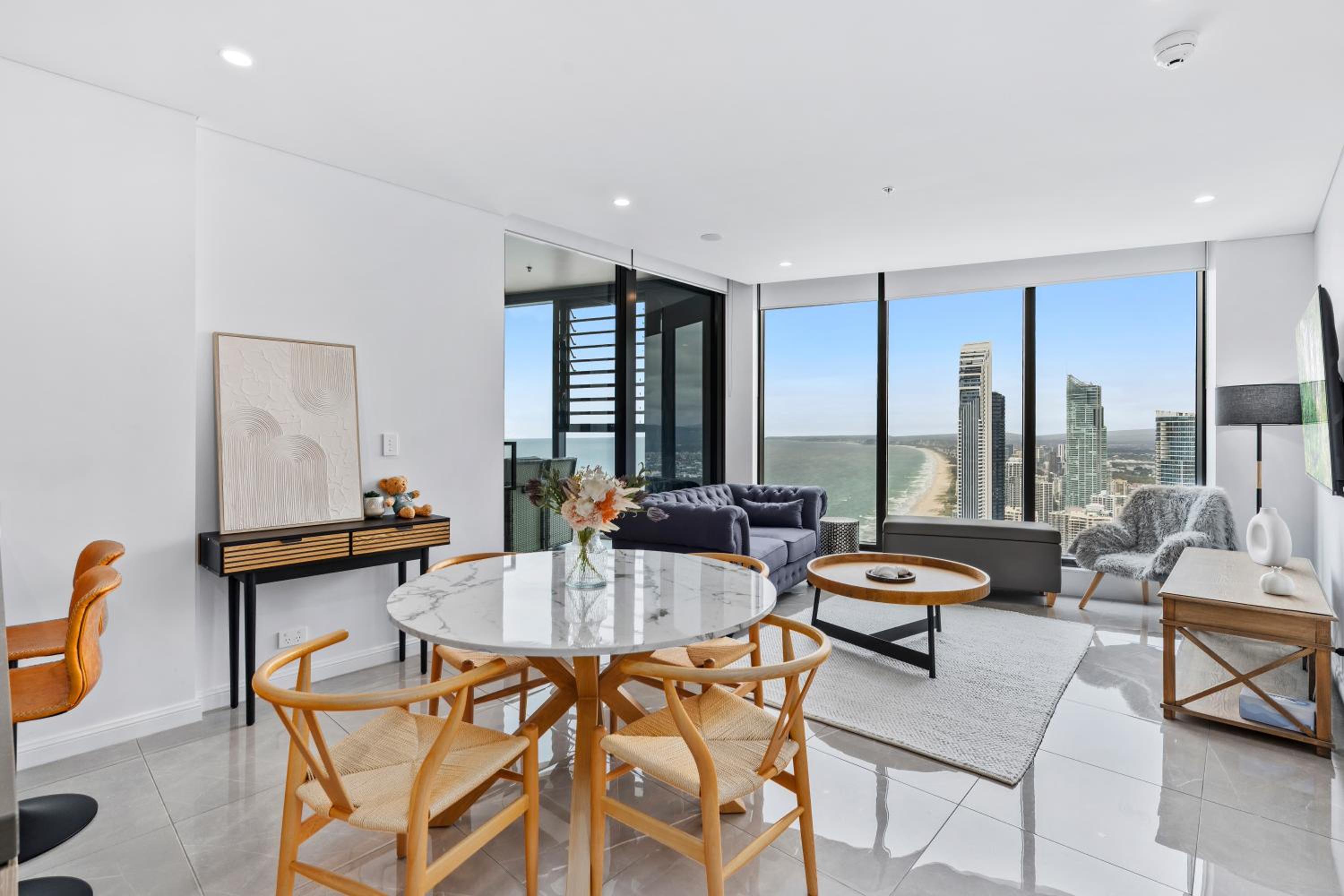 Surfers Paradise New Beachfront Apartments