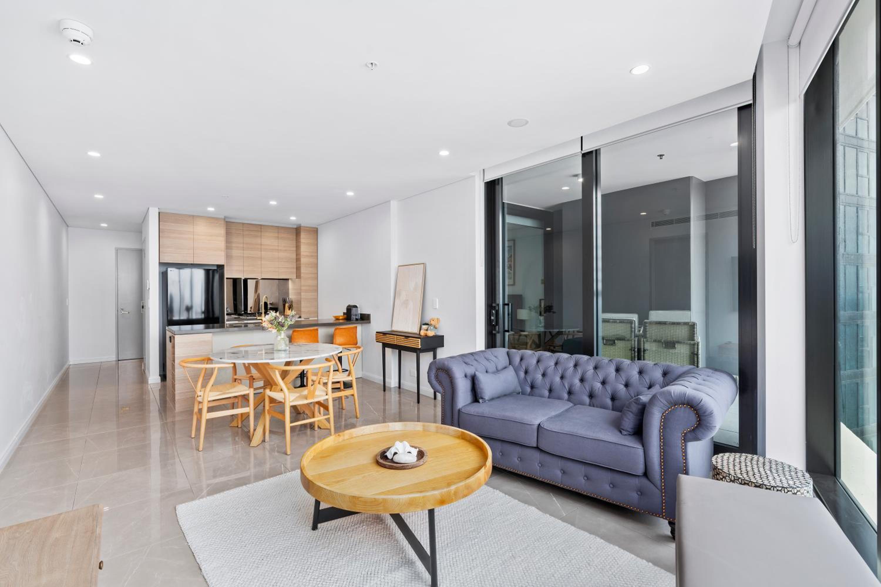 Surfers Paradise New Beachfront Apartments