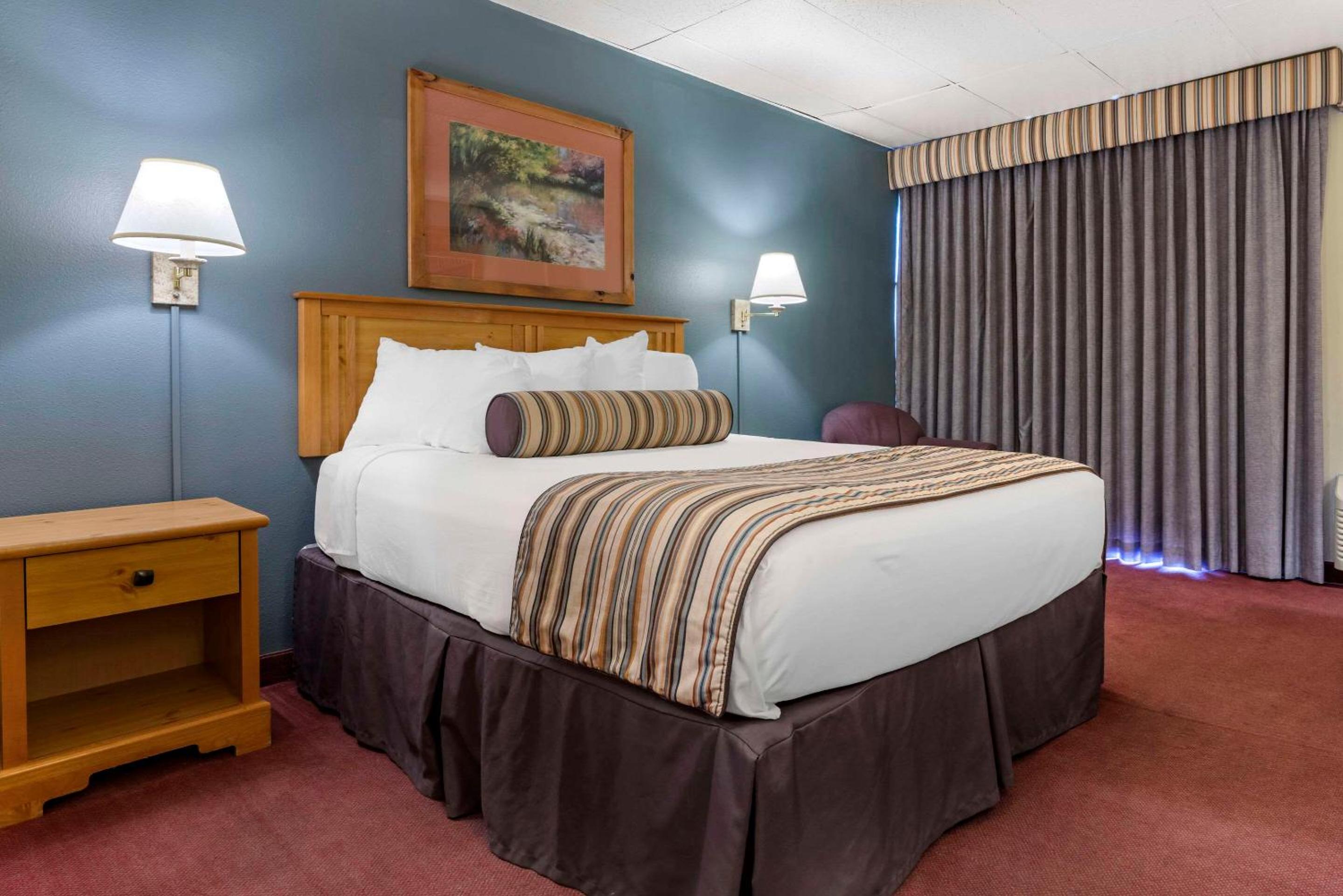 Carson City Vacations - The Federal Hotel Downtown Carson City, Ascend Hotel Collection - Property Image 35