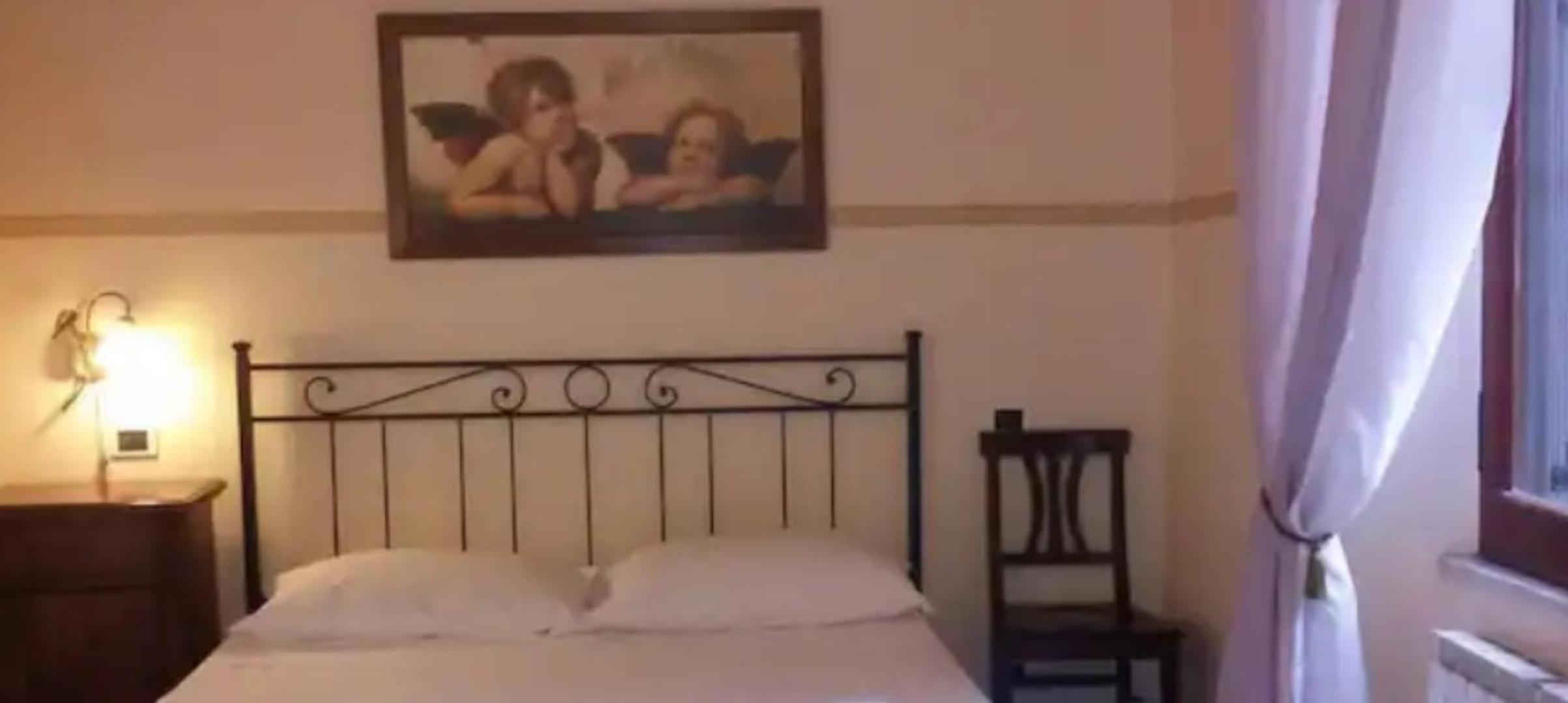 Piazza Navona Apartment