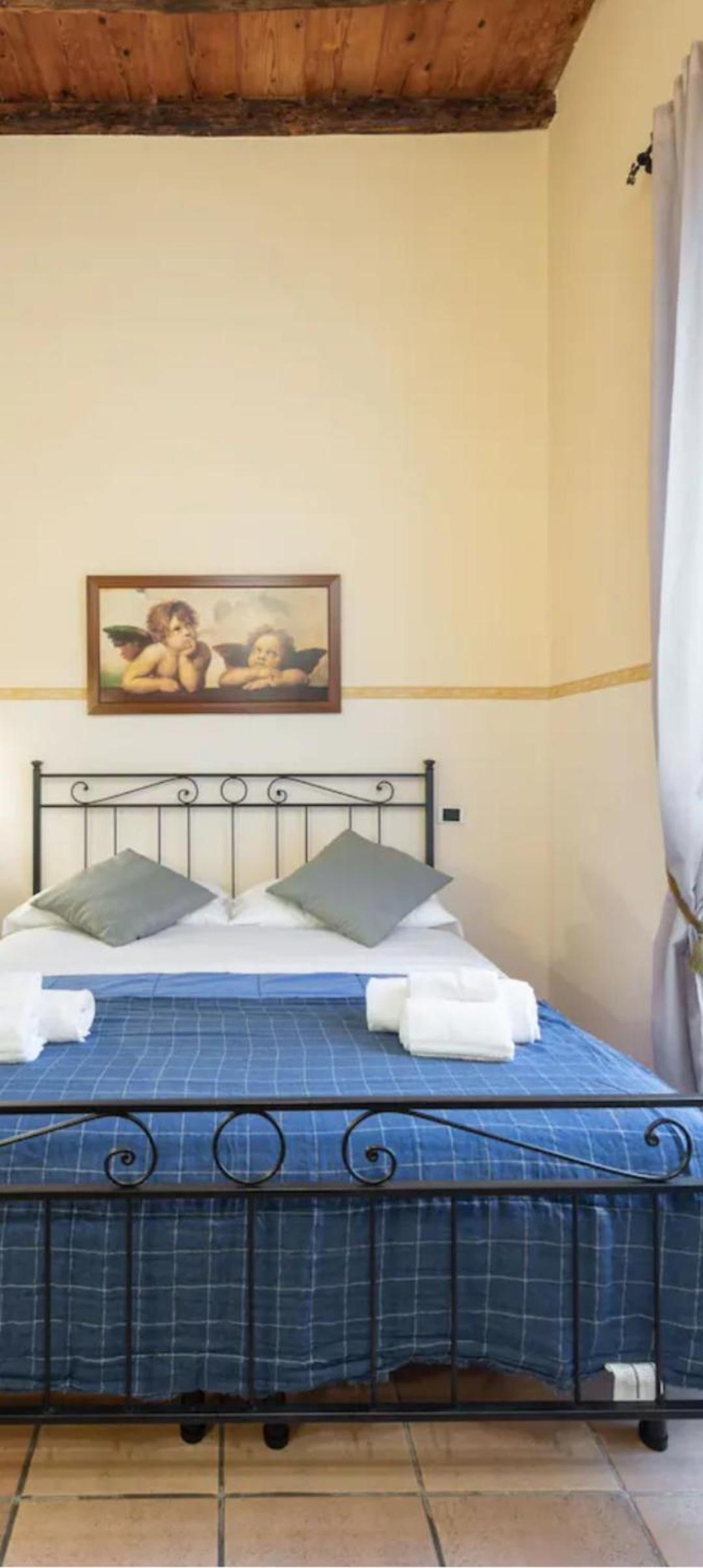 Piazza Navona Apartment