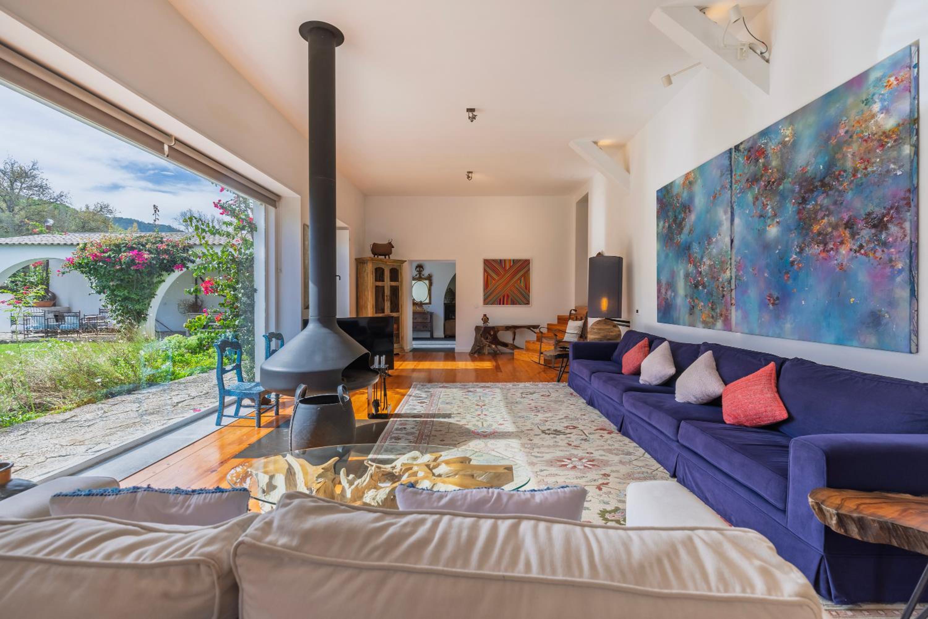 Exclusive Luxury Villa in Sintra view 2