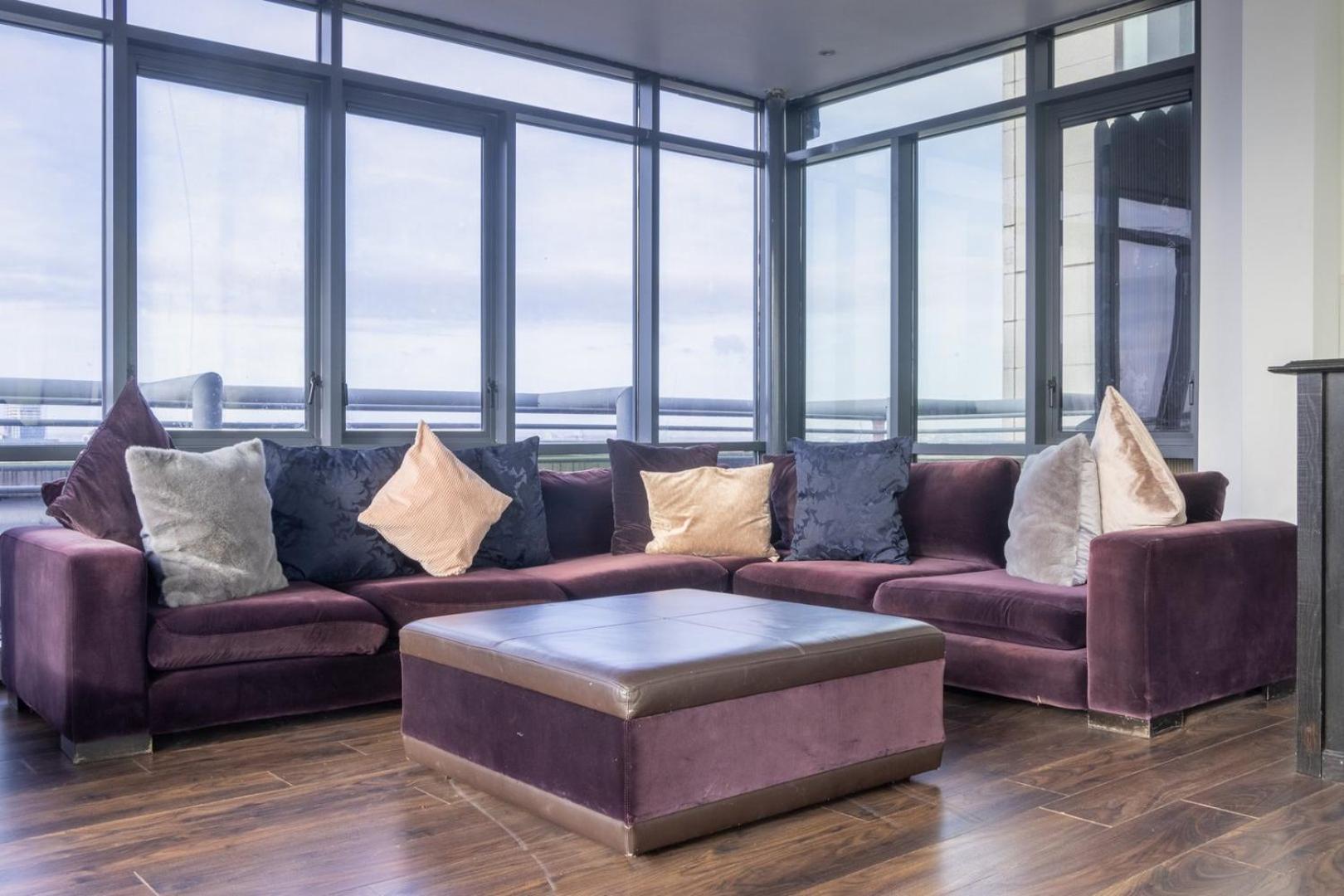 GuestReady - Stunning views from Millenium Tower