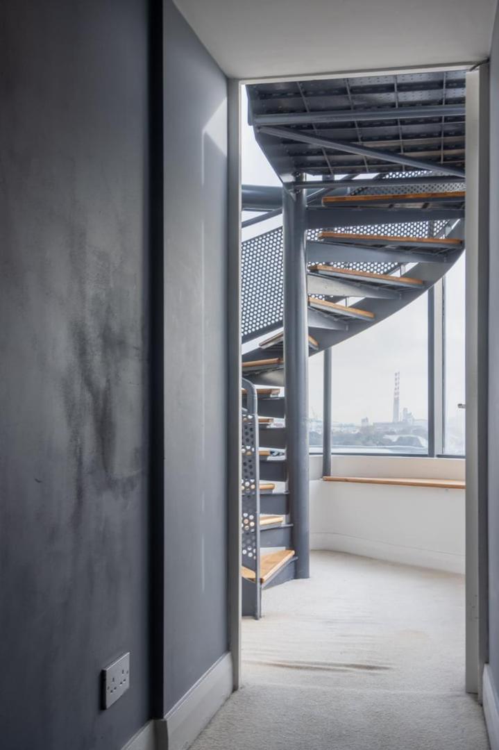 GuestReady - Stunning views from Millenium Tower