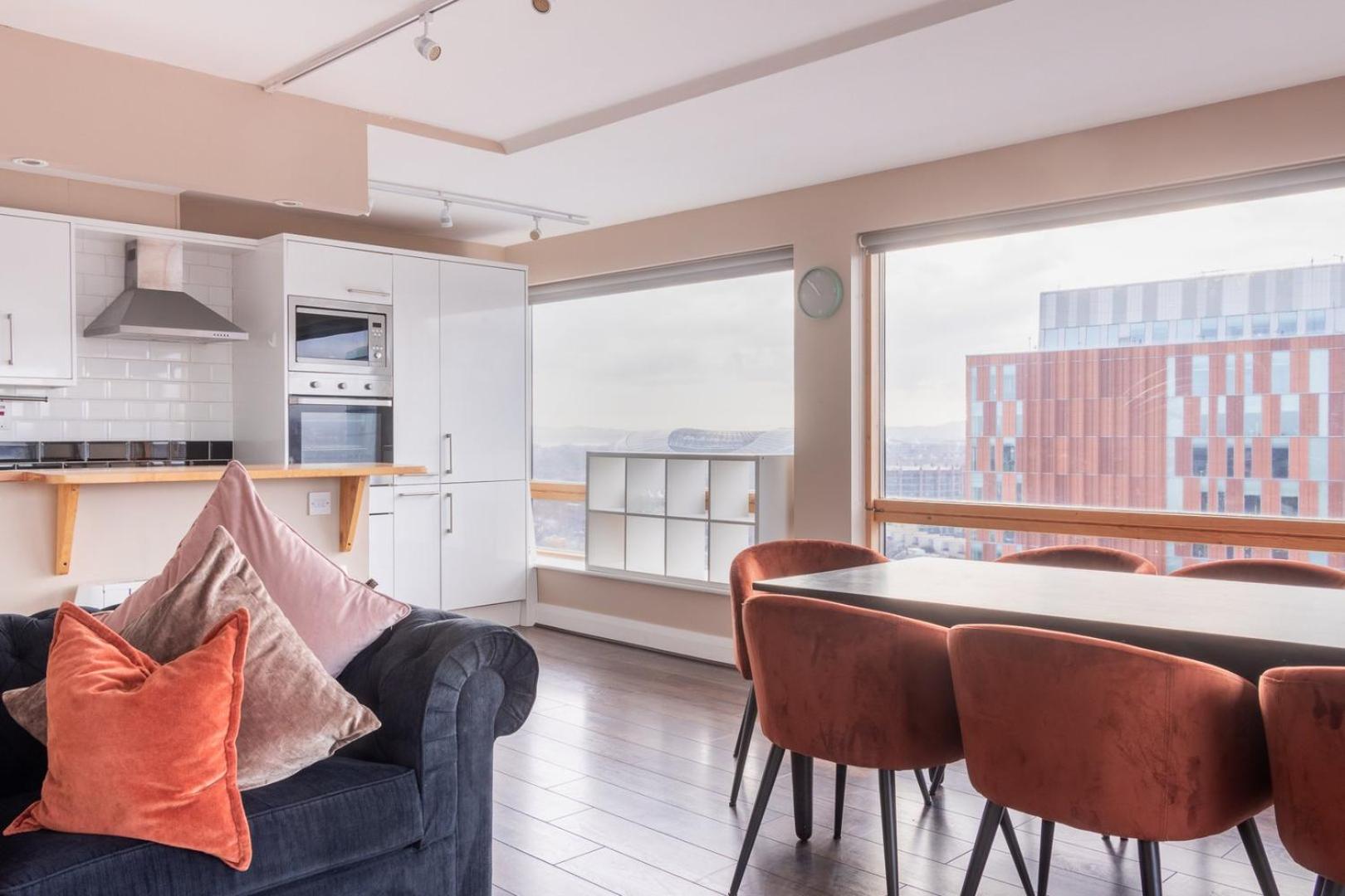 GuestReady - Stunning views from Millenium Tower