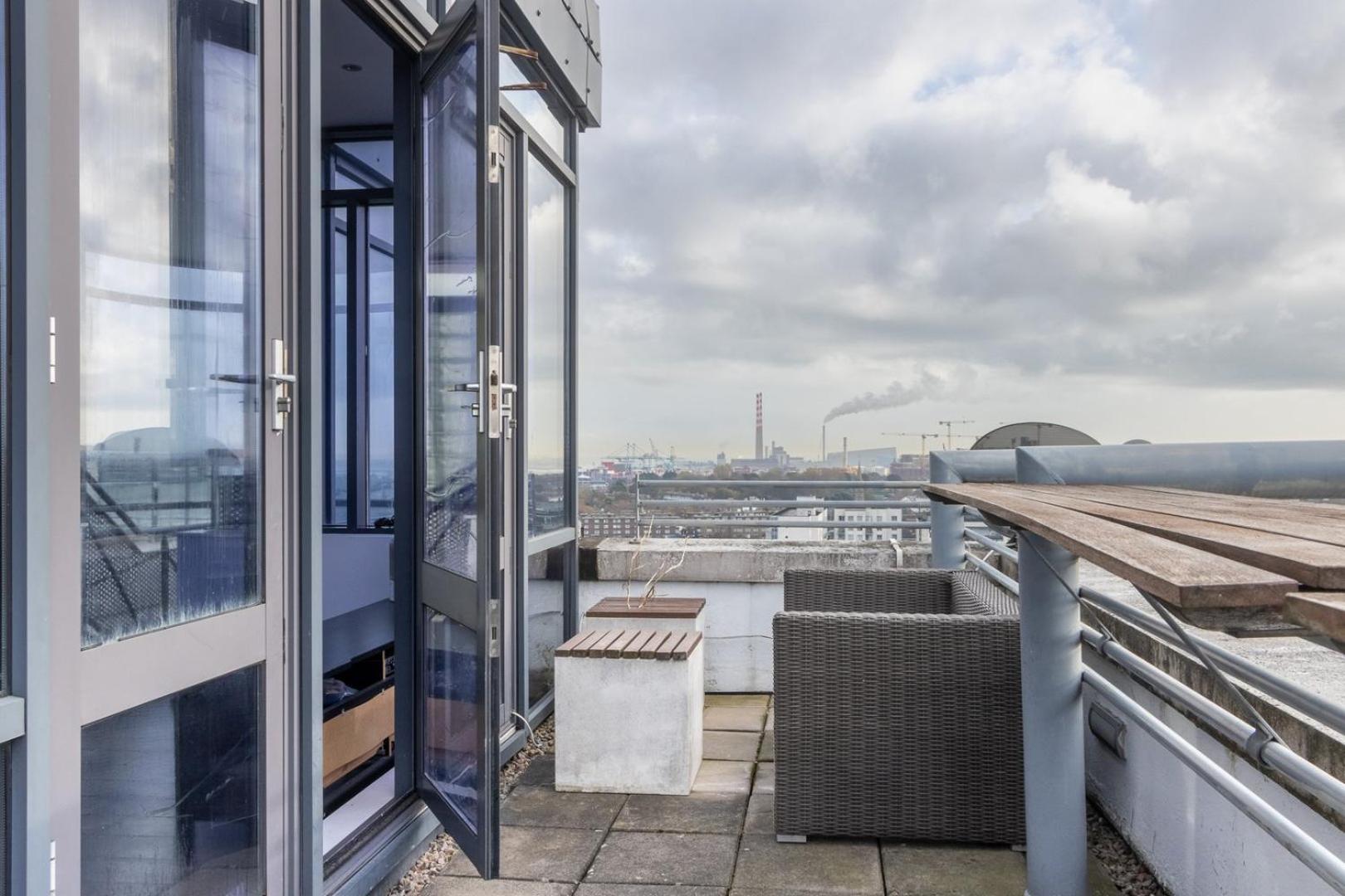 GuestReady - Stunning views from Millenium Tower