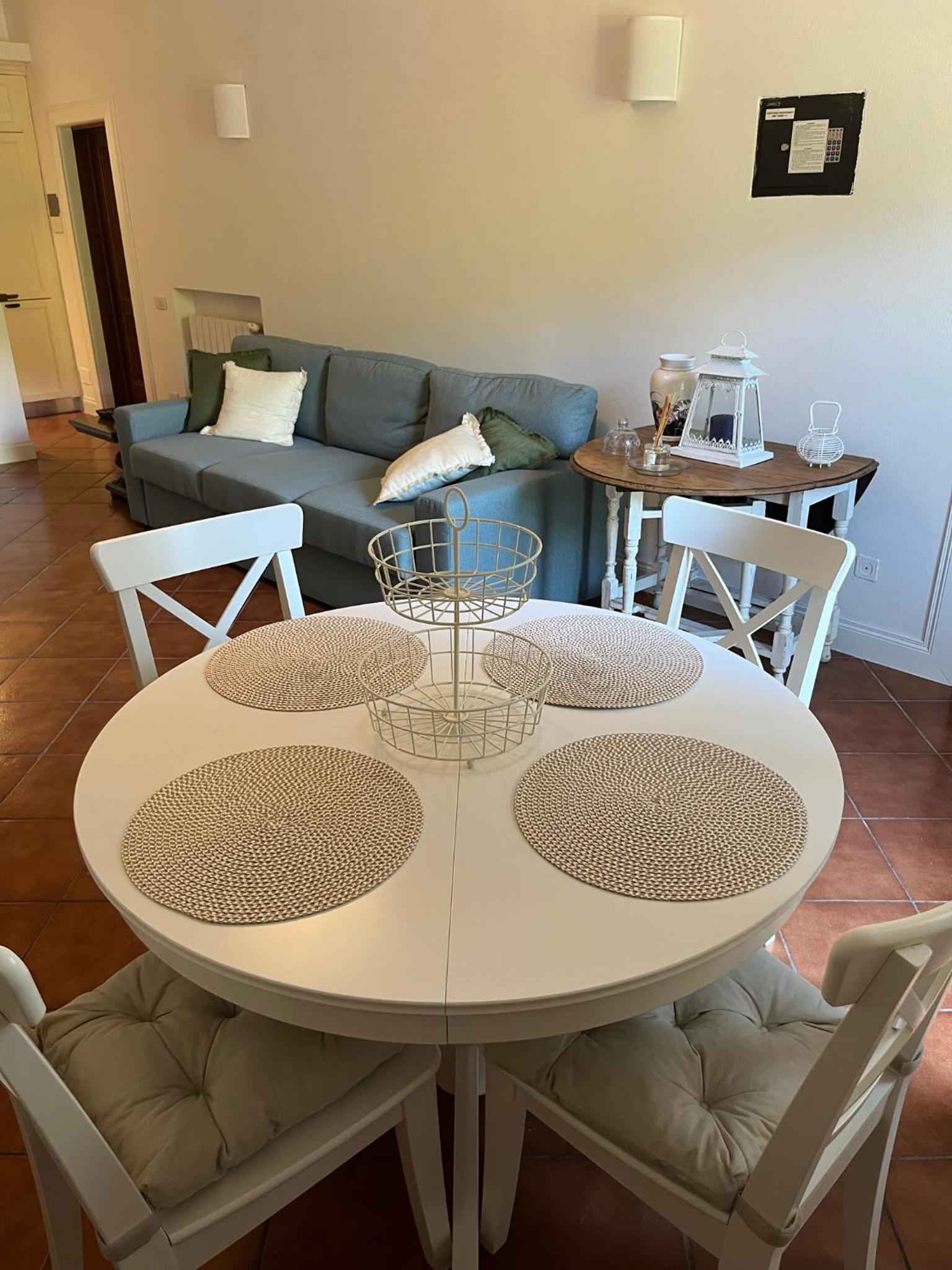 Villa Mazzi en Prato — dining