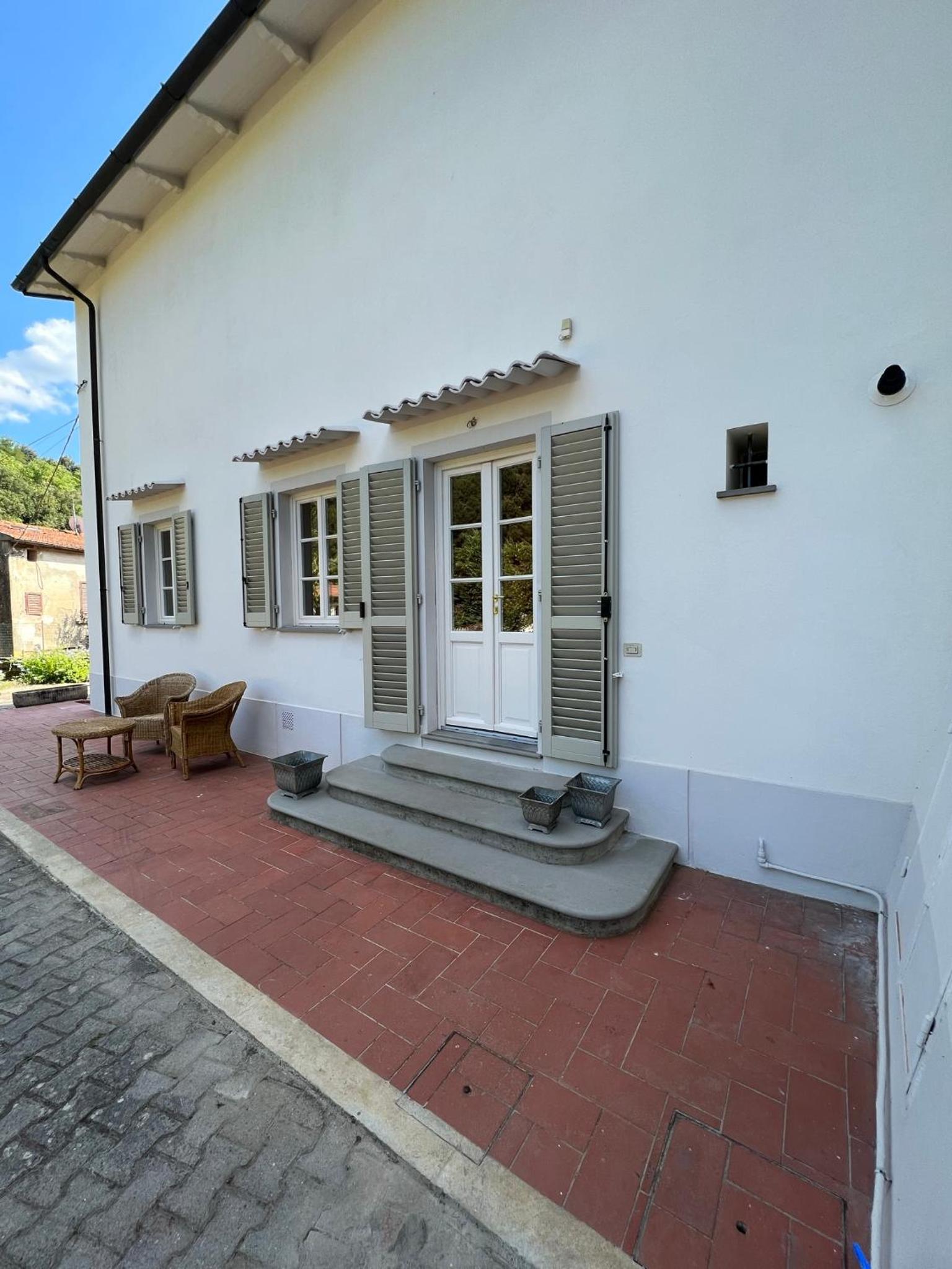 Villa Mazzi en Prato — balance & terrace