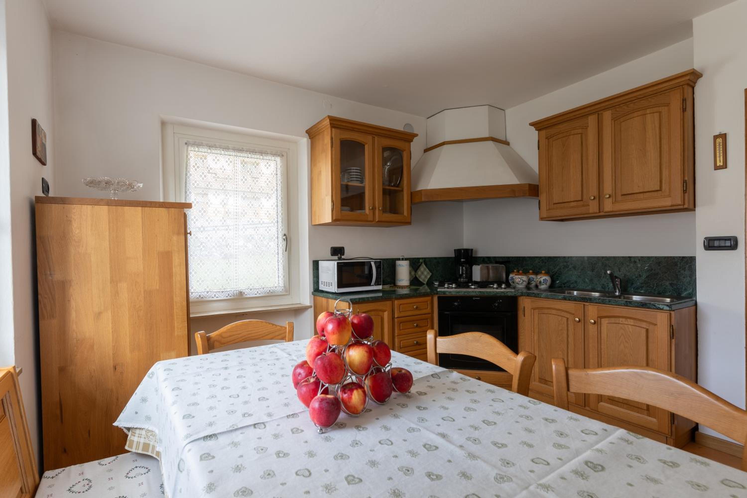 Dolomites Apartment Finestra sul Civetta