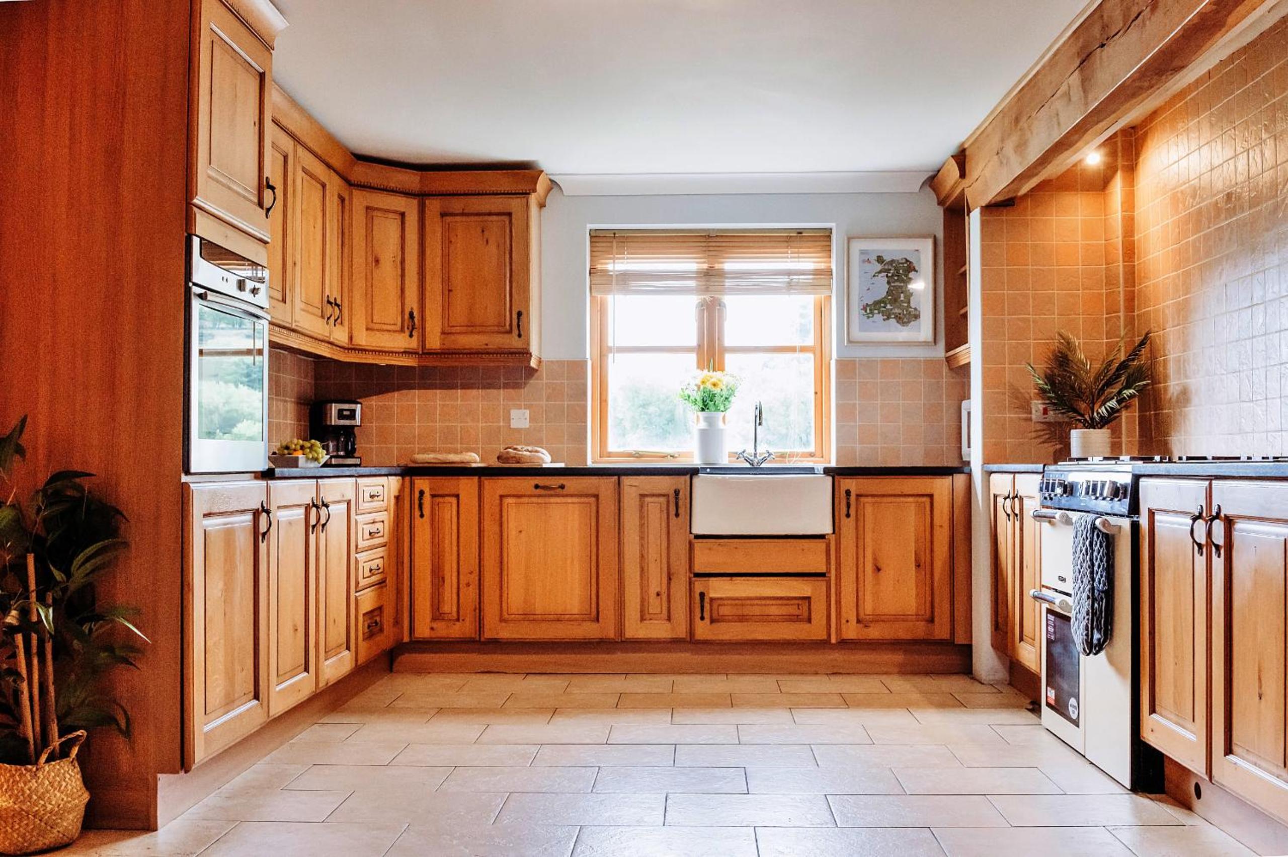 Finest Retreats - The Welsh Farmhouse view 3