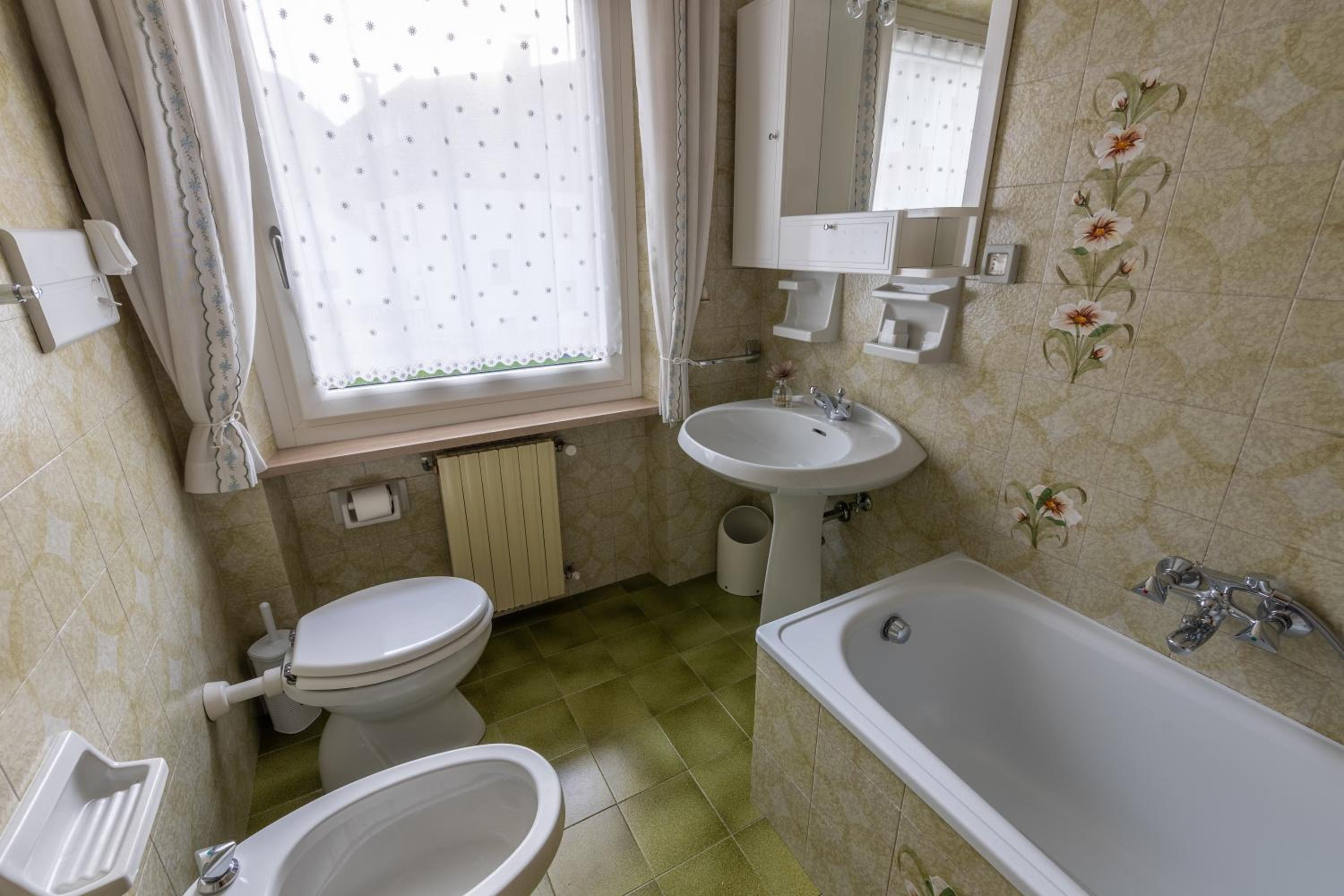 Dolomites Apartment Finestra sul Civetta