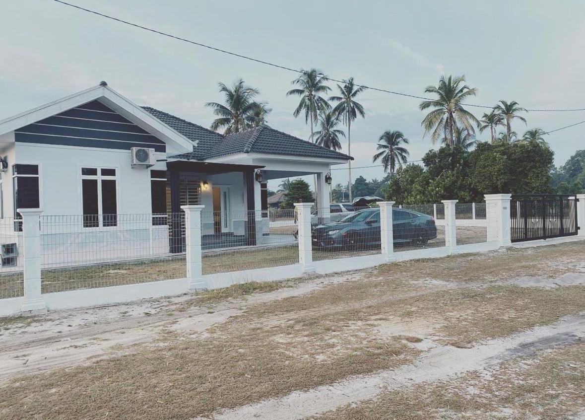 Rumah Puteh Pekan photo 1