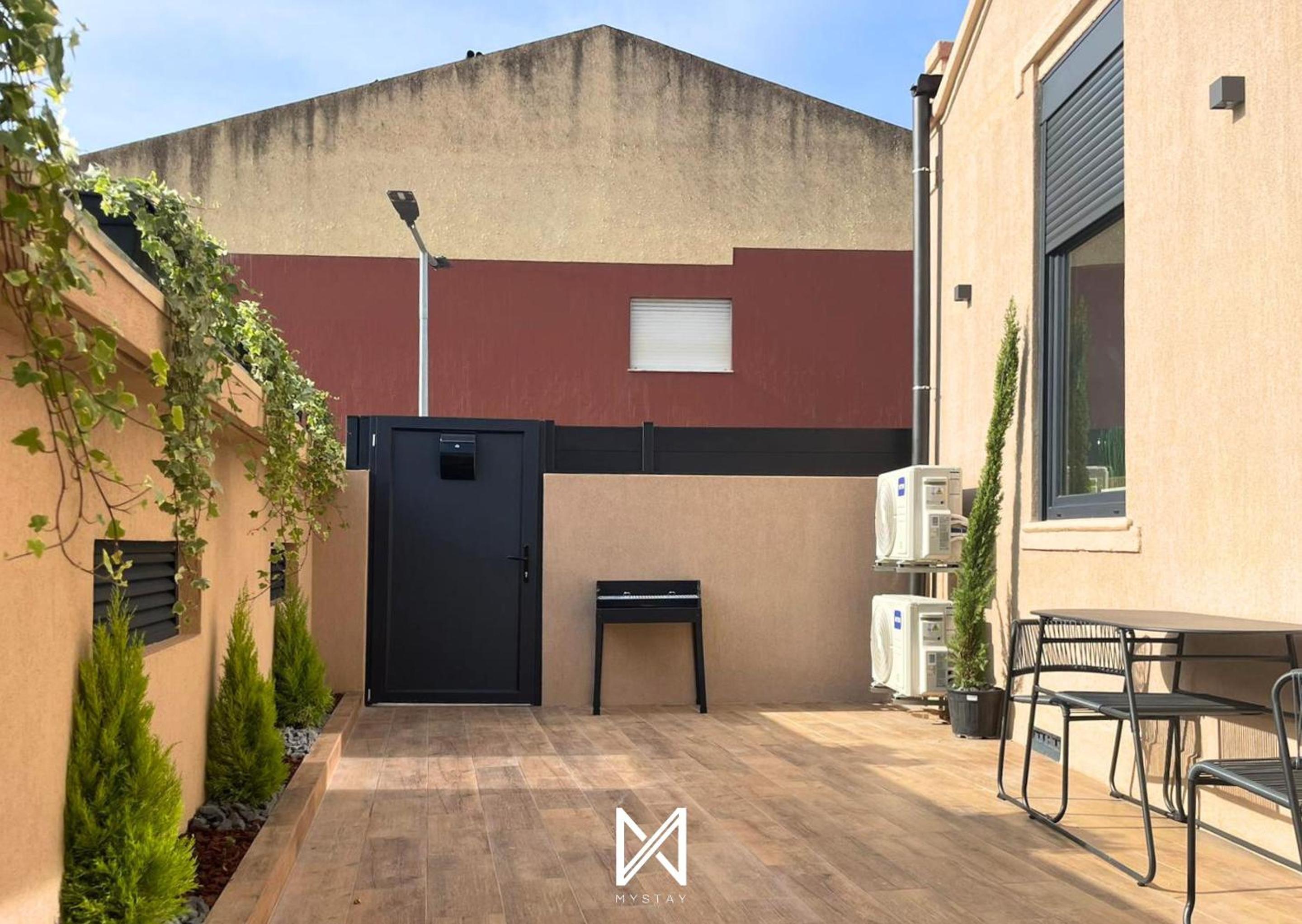 Mystay - Riverview House view 3