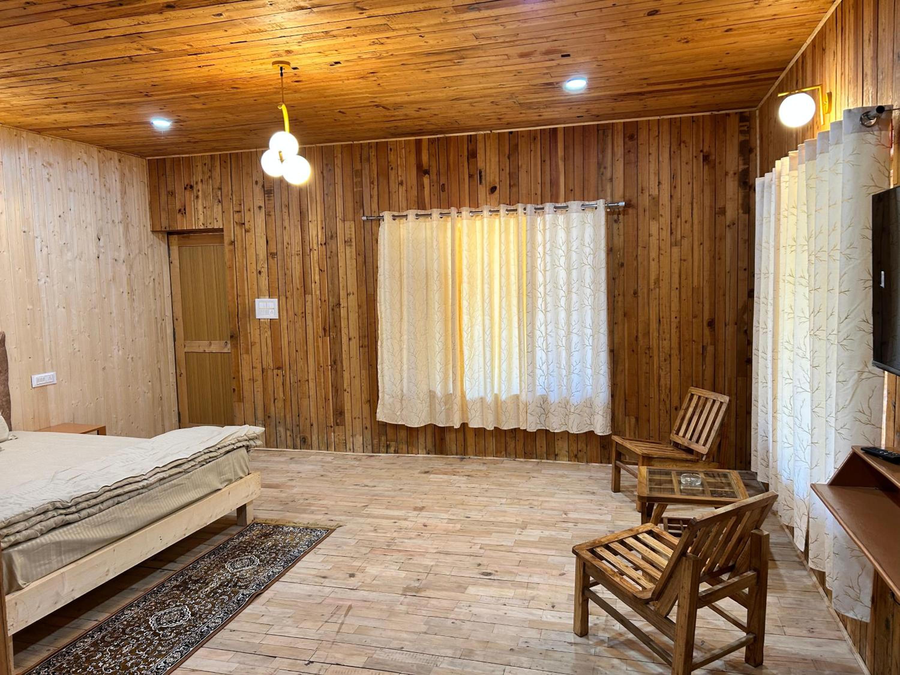 Moonbeam Retreat