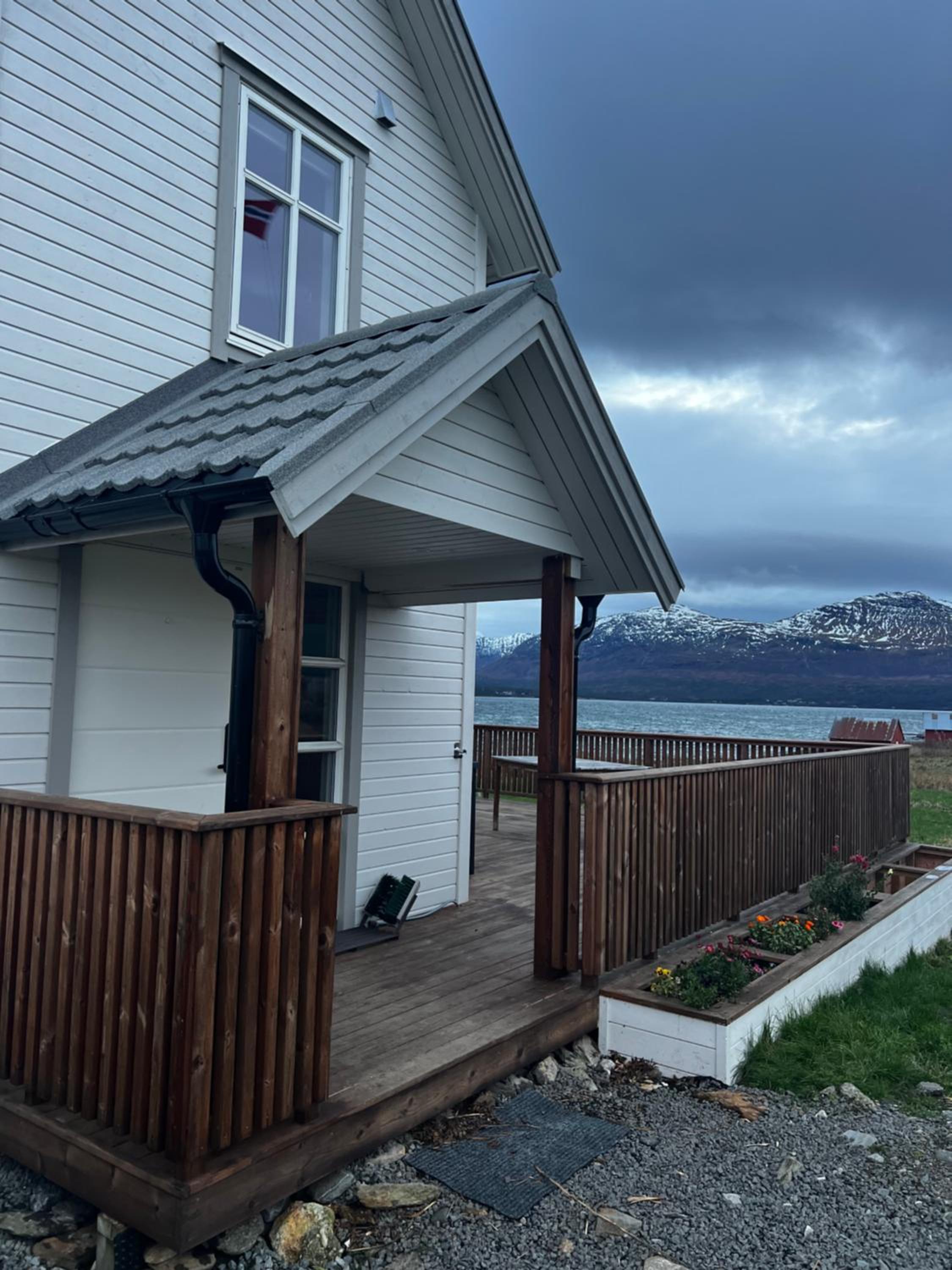 Kongeriket Slottnes view 2