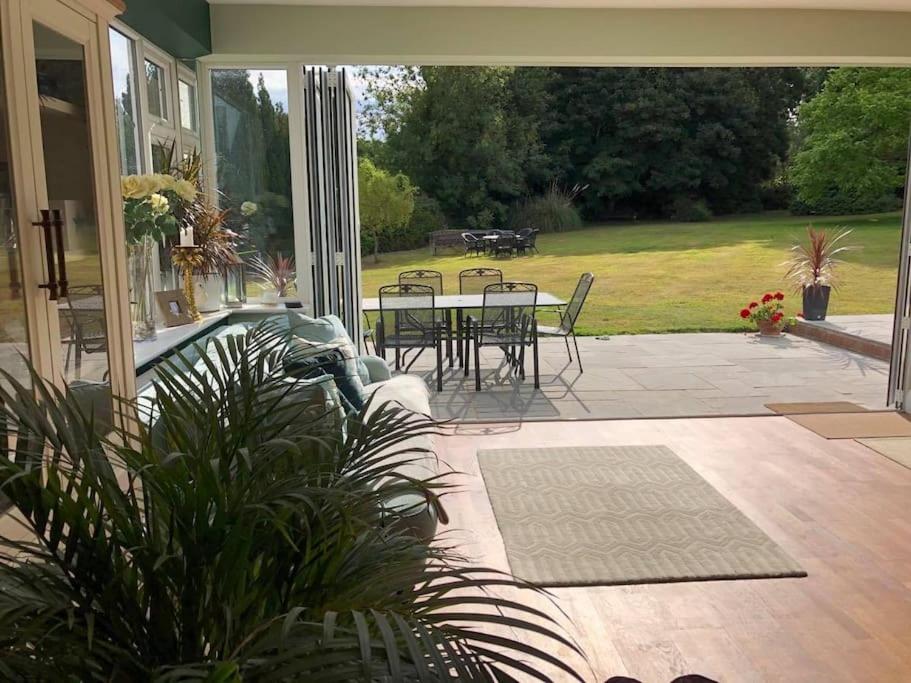 Historical Country Retreat with Modern Amenities