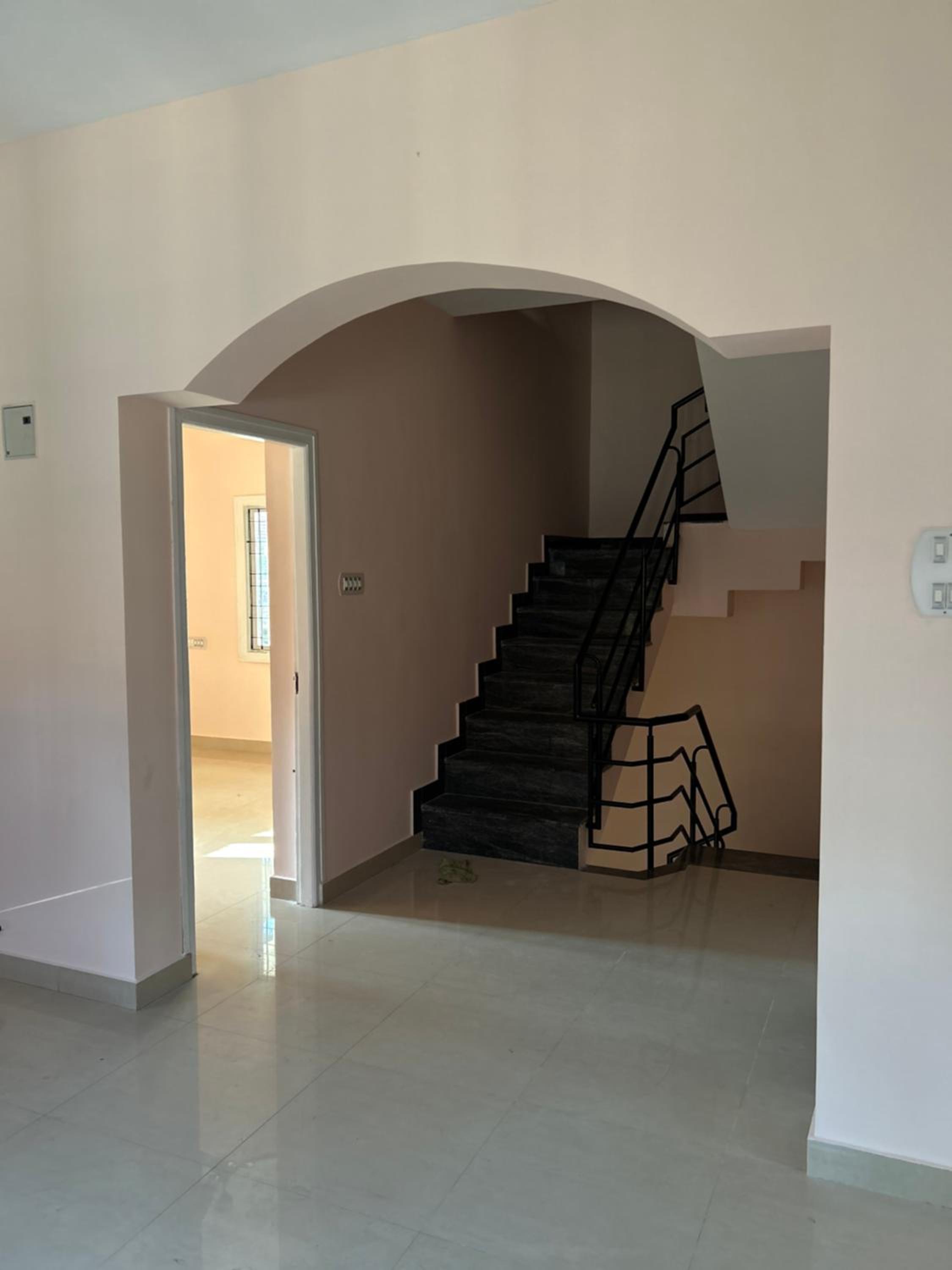 Service Home Apt 4Bedroom Entire villa