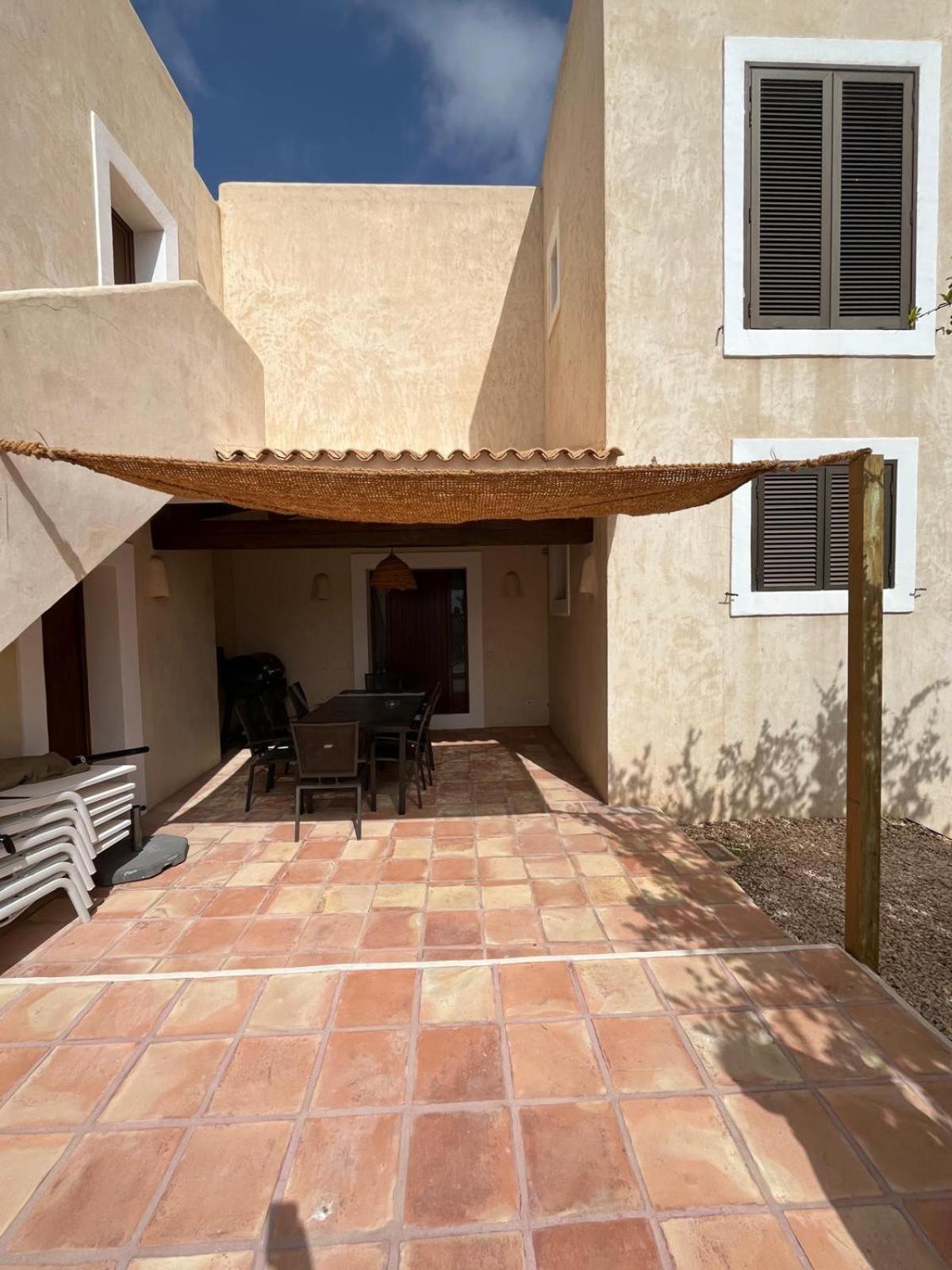 CAN NOVES - Villa de 4 Suites 34 y 22 view 3
