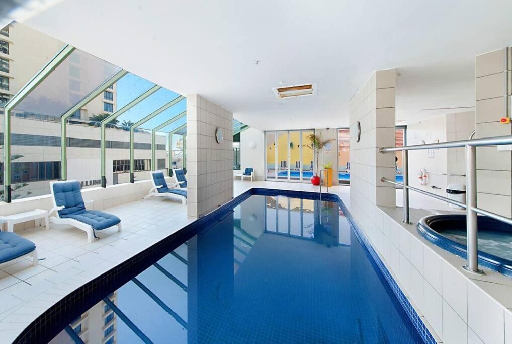 Beachcomber Surfers Paradise