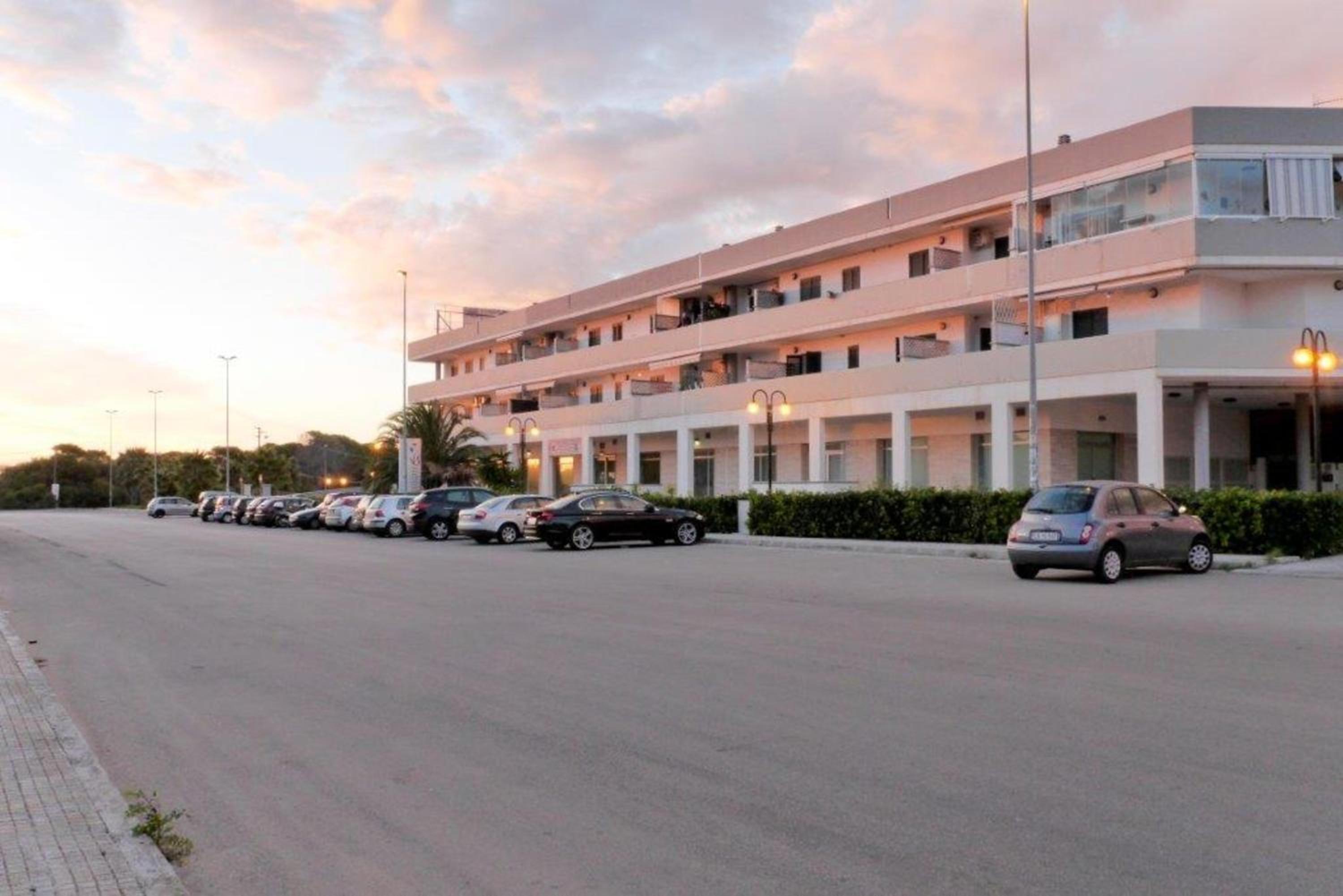 Charming apartment near the beach in Gallipoli view 2