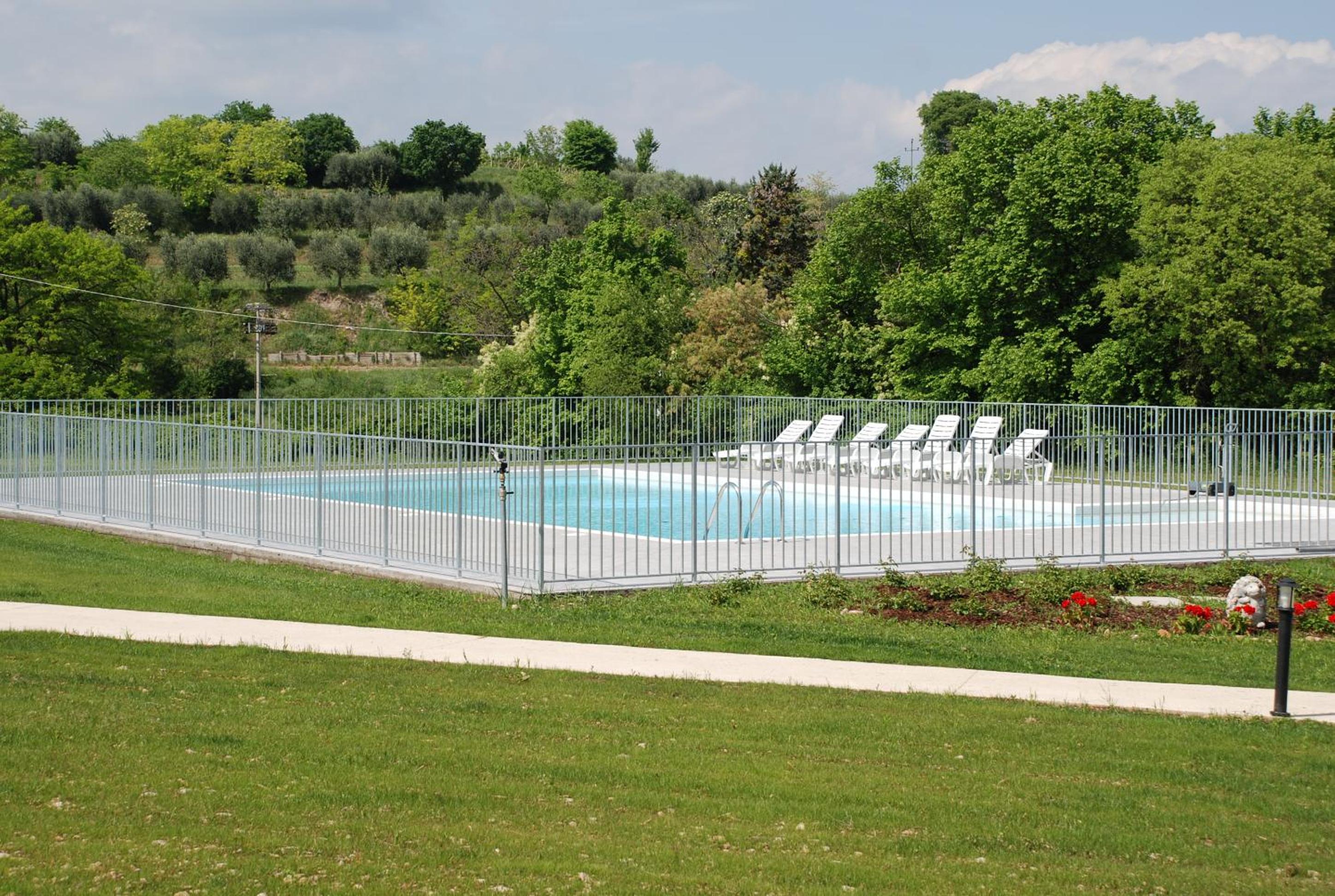Photo 47