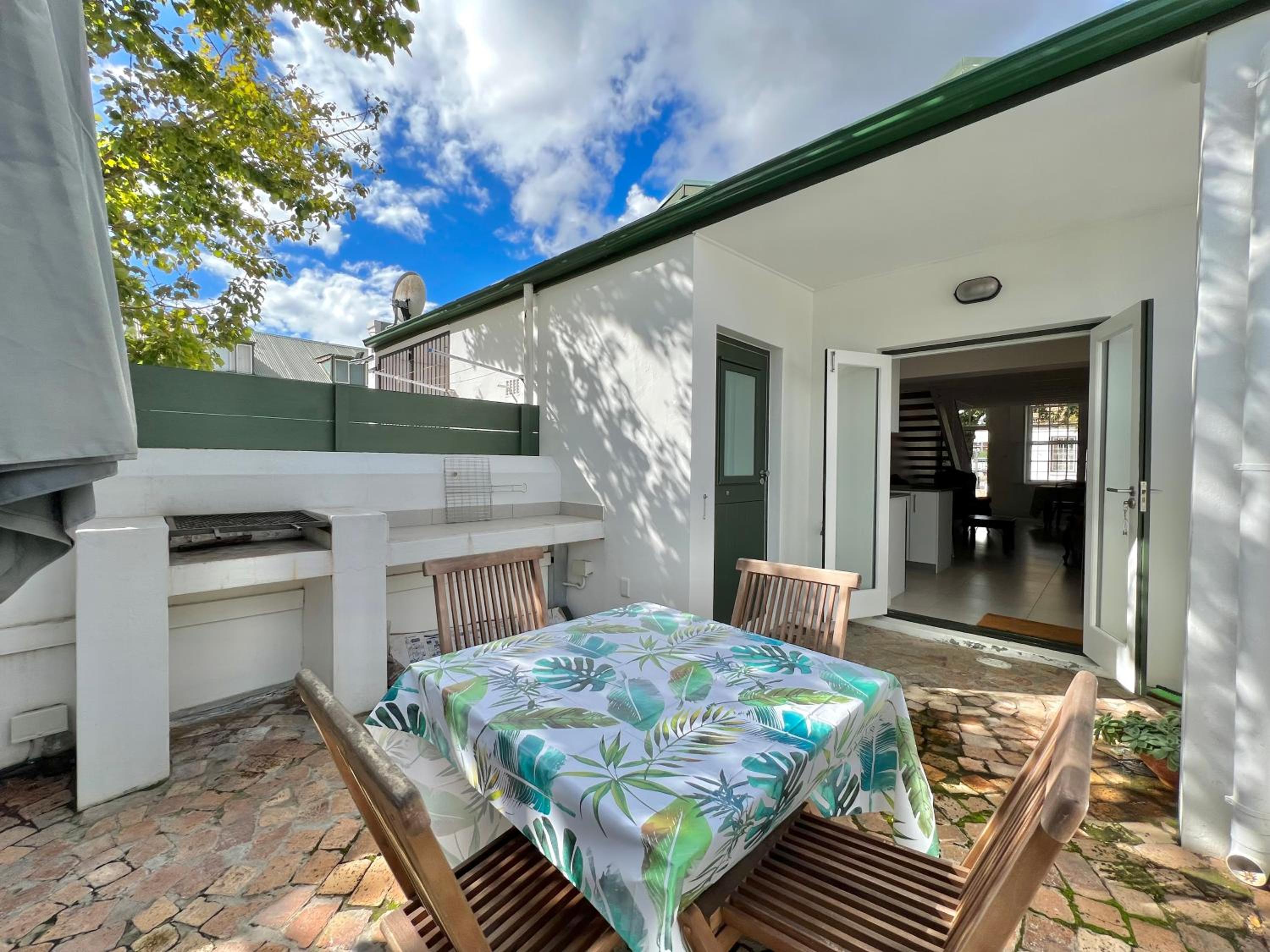 Ryneveld Cottage