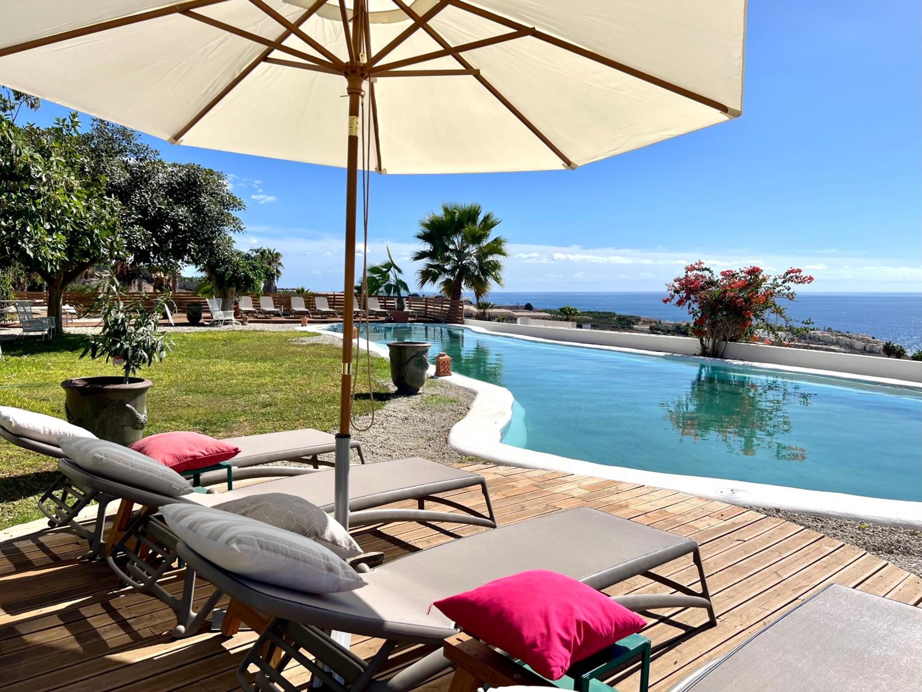 Spacious, well Appointed, in a Wonderful raised Location and Stunning sea Views view 2