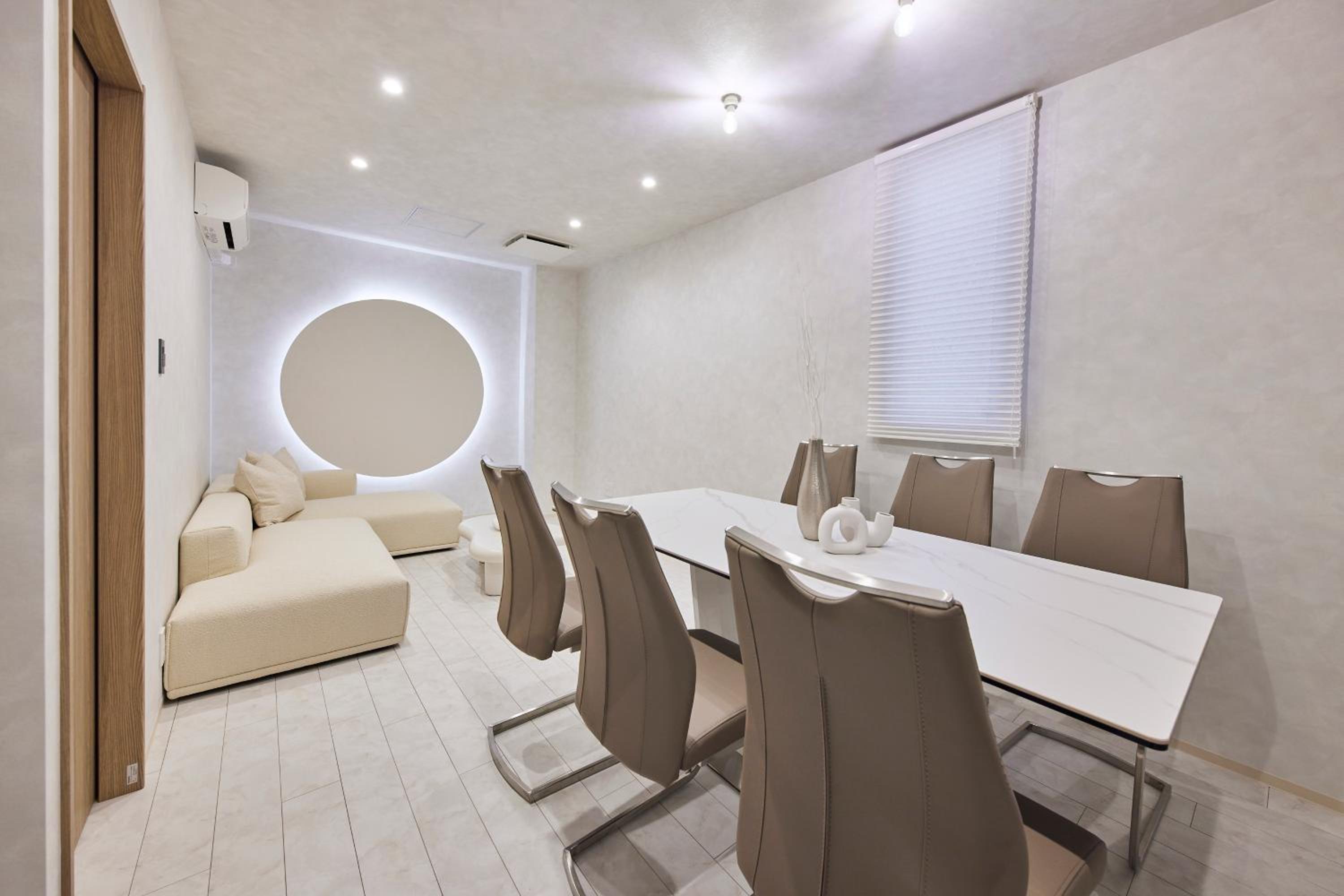 meeting & event spaces