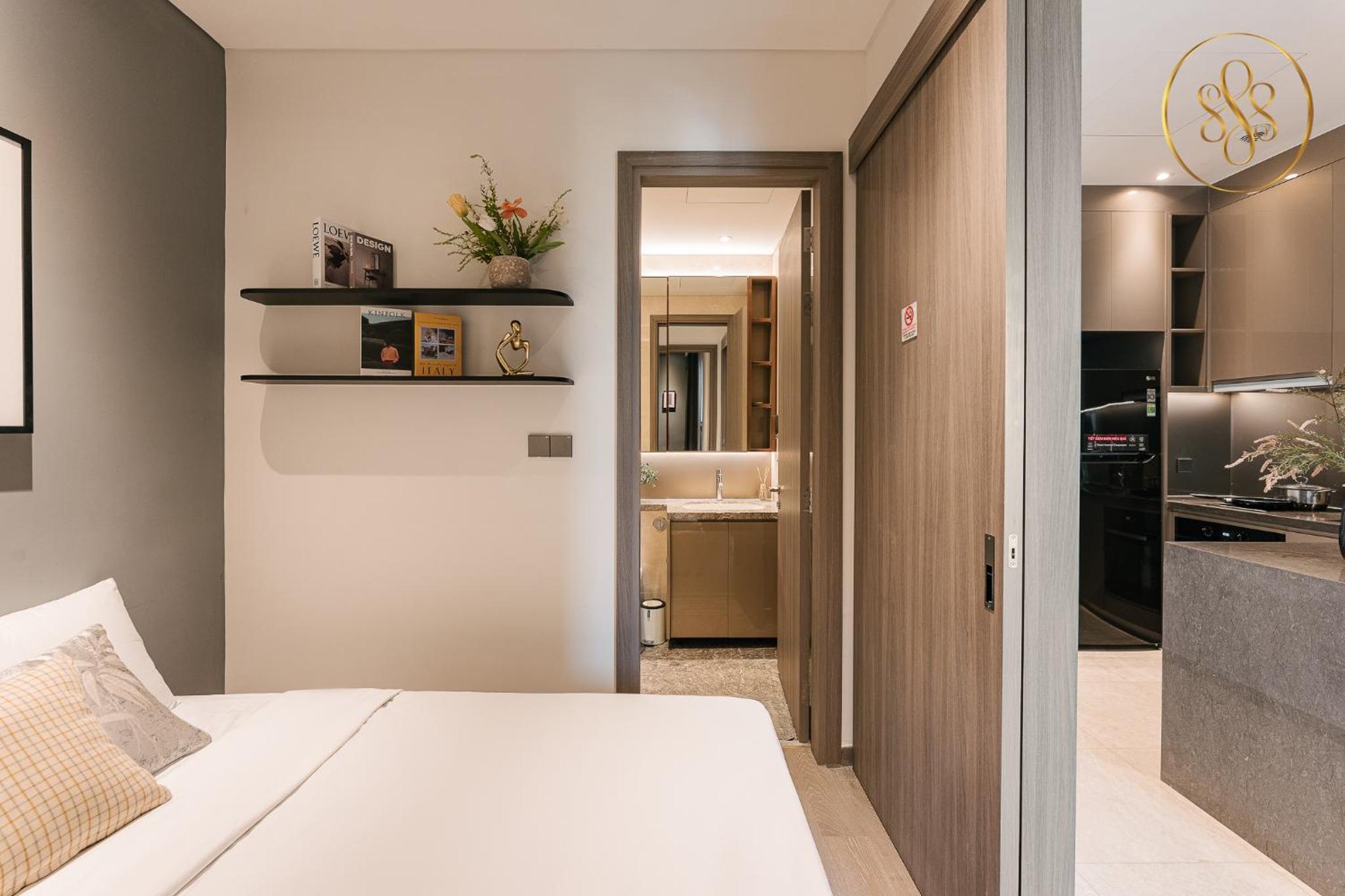 MarQ District 1 Elite Apartel by SSens